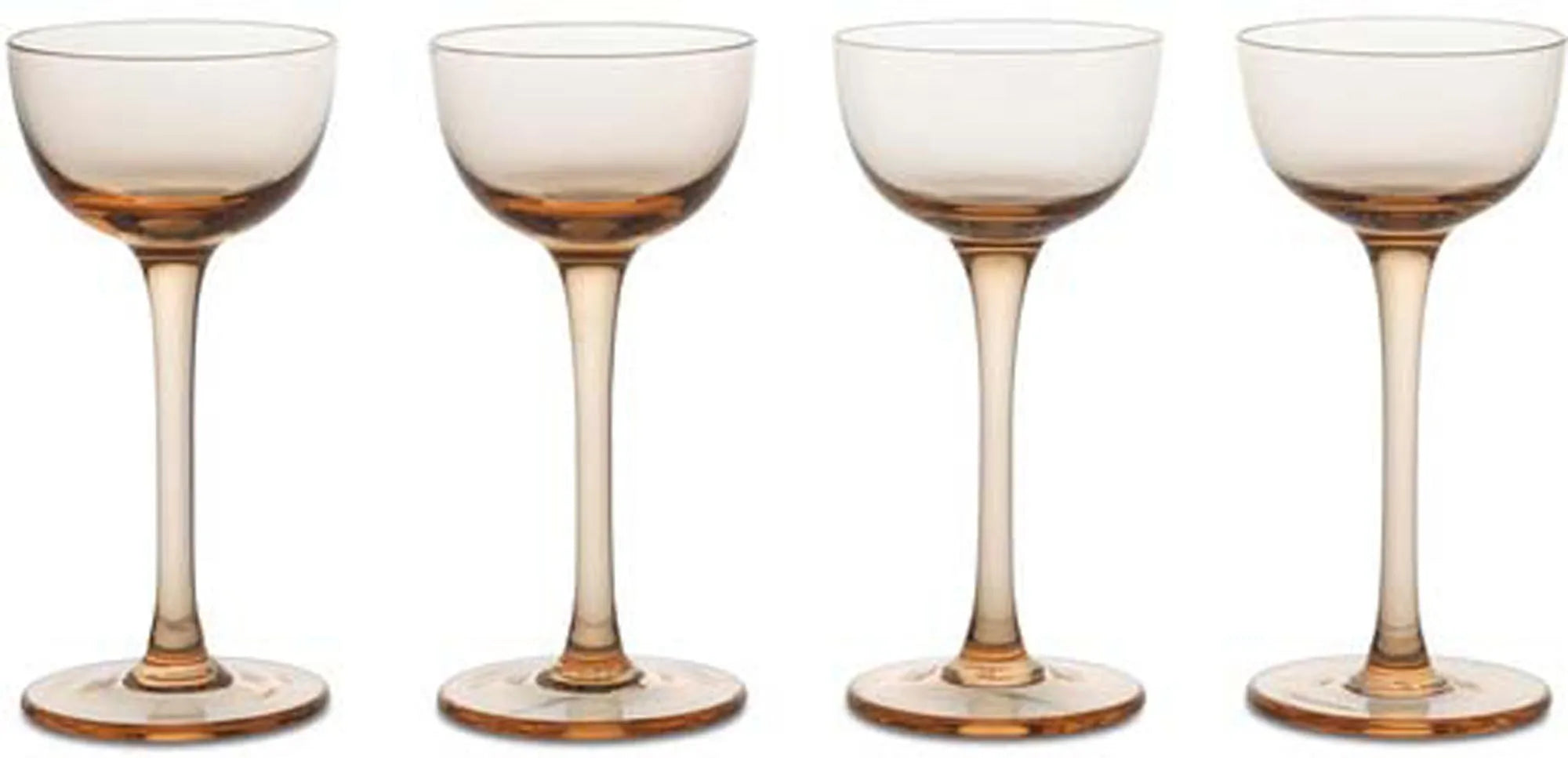 Elegante Host Liqueur Gläser von Ferm Living: Mundgeblasen, zeitlos, ideal für Liköre. Perfekt für stilvolle Anlässe.