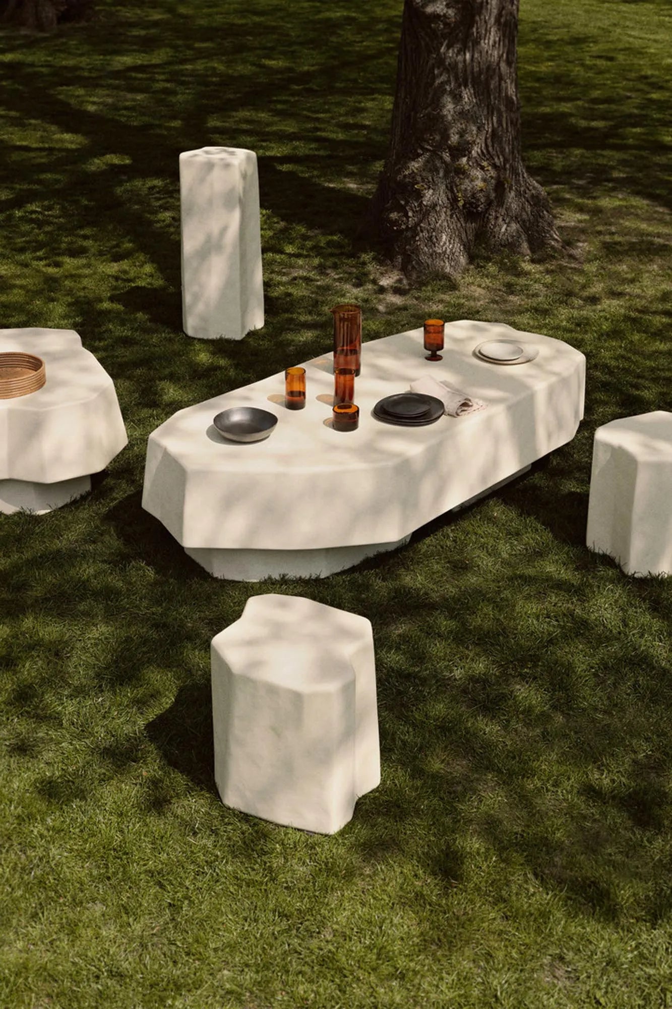 Staffa Couchtisch: Skandinavische Eleganz trifft auf modernes Design.