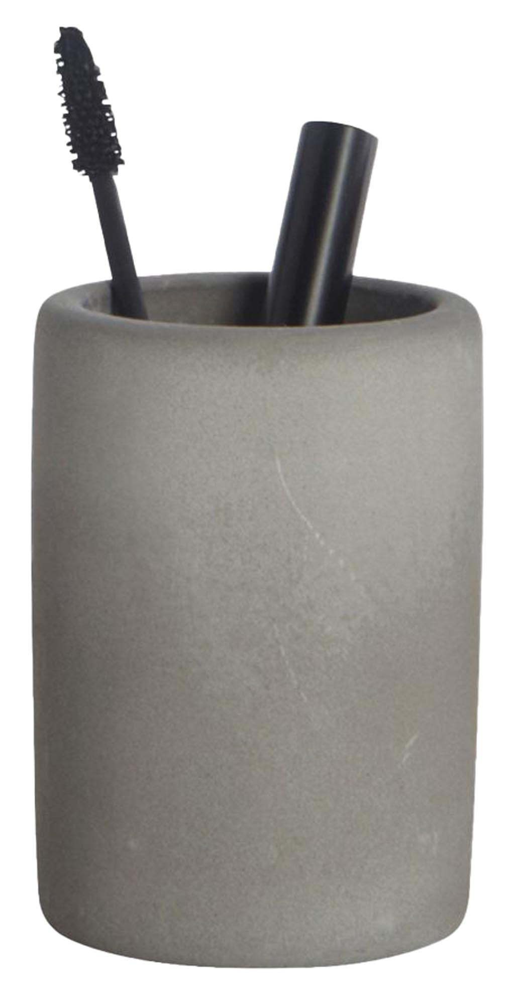 Zahnputzbecher, Cement in Grau präsentiert im Onlineshop von KAQTU Design AG. Zahnbürstenhalter ist von House Doctor