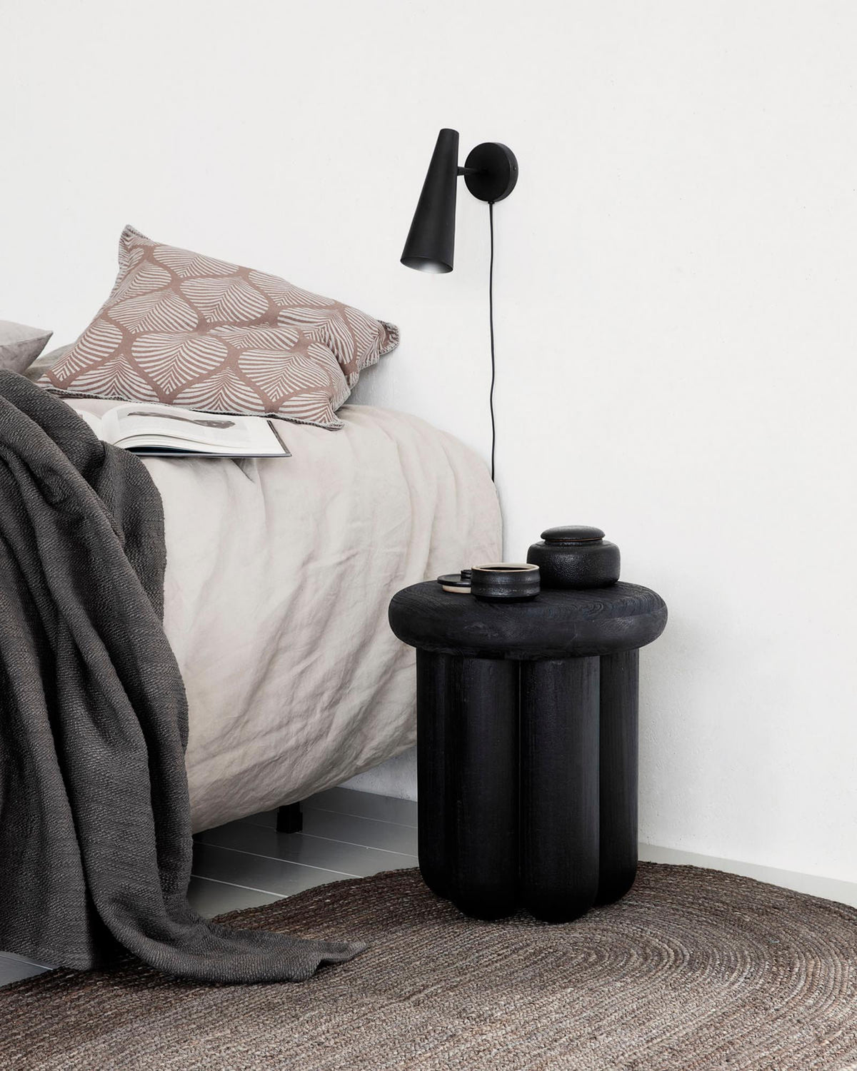 Beistelltisch, Phant in Schwarz präsentiert im Onlineshop von KAQTU Design AG. Beistelltisch ist von House Doctor