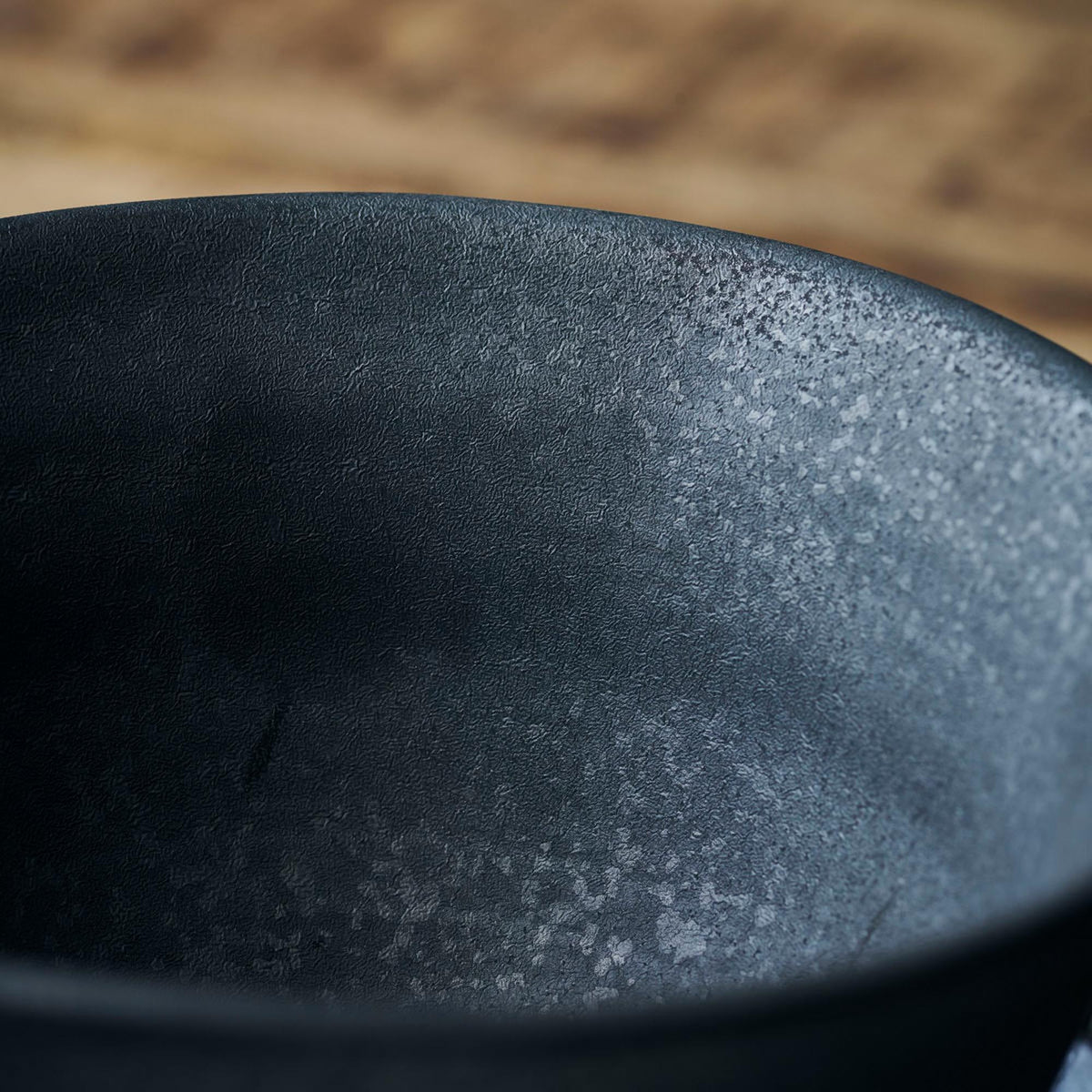 Schüssel, Pion in Schwarz/Braun präsentiert im Onlineshop von KAQTU Design AG. Schüssel ist von House Doctor