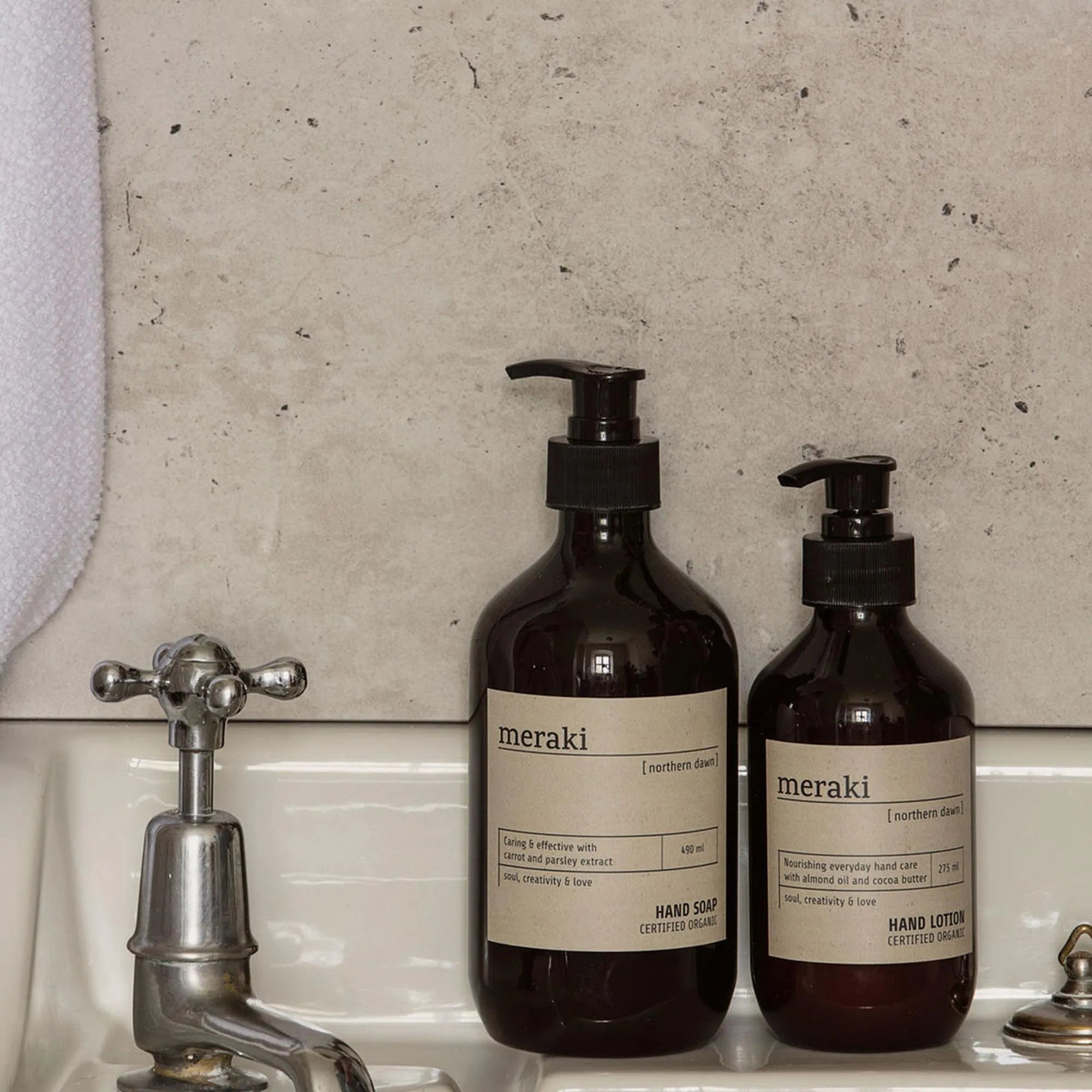 Meraki Linen Dew Hand Lotion: Frische Pflege für zarte Hände.