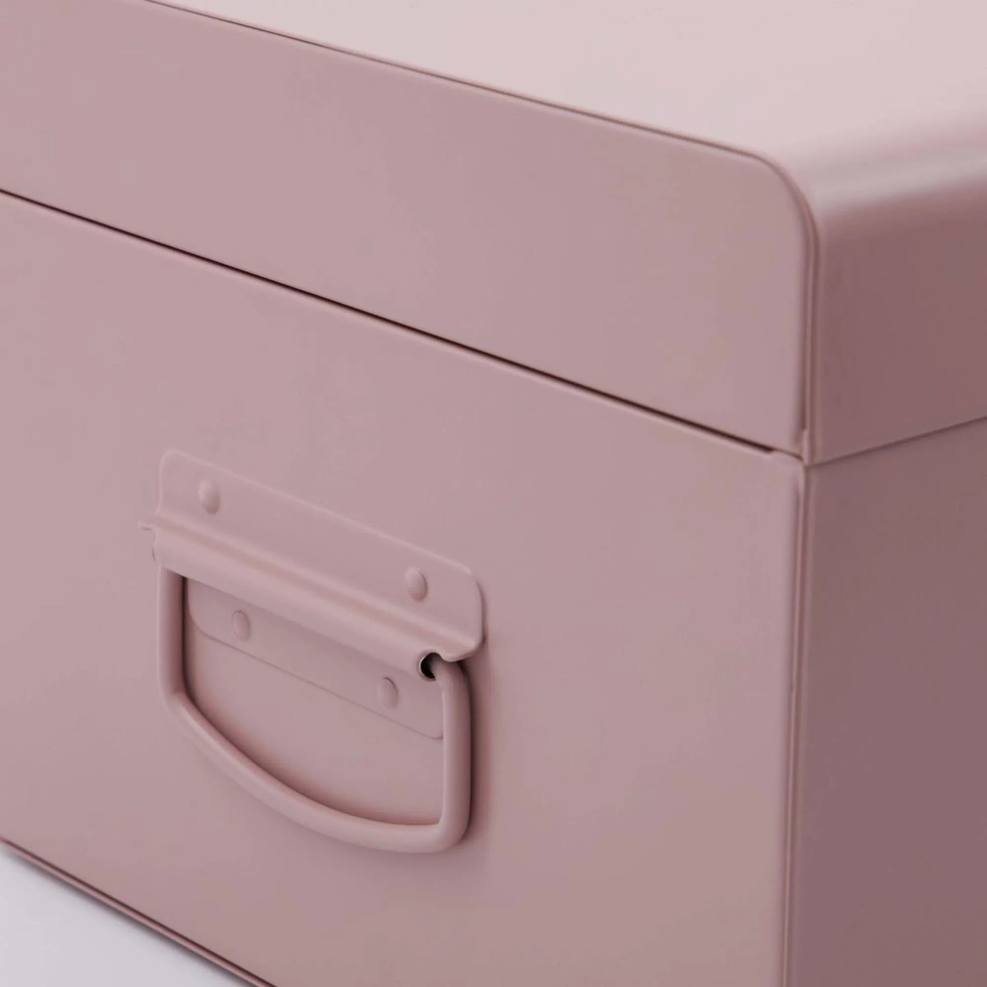 Praktische HDMetal Aufbewahrung in Beige/Rose von House Doctor.