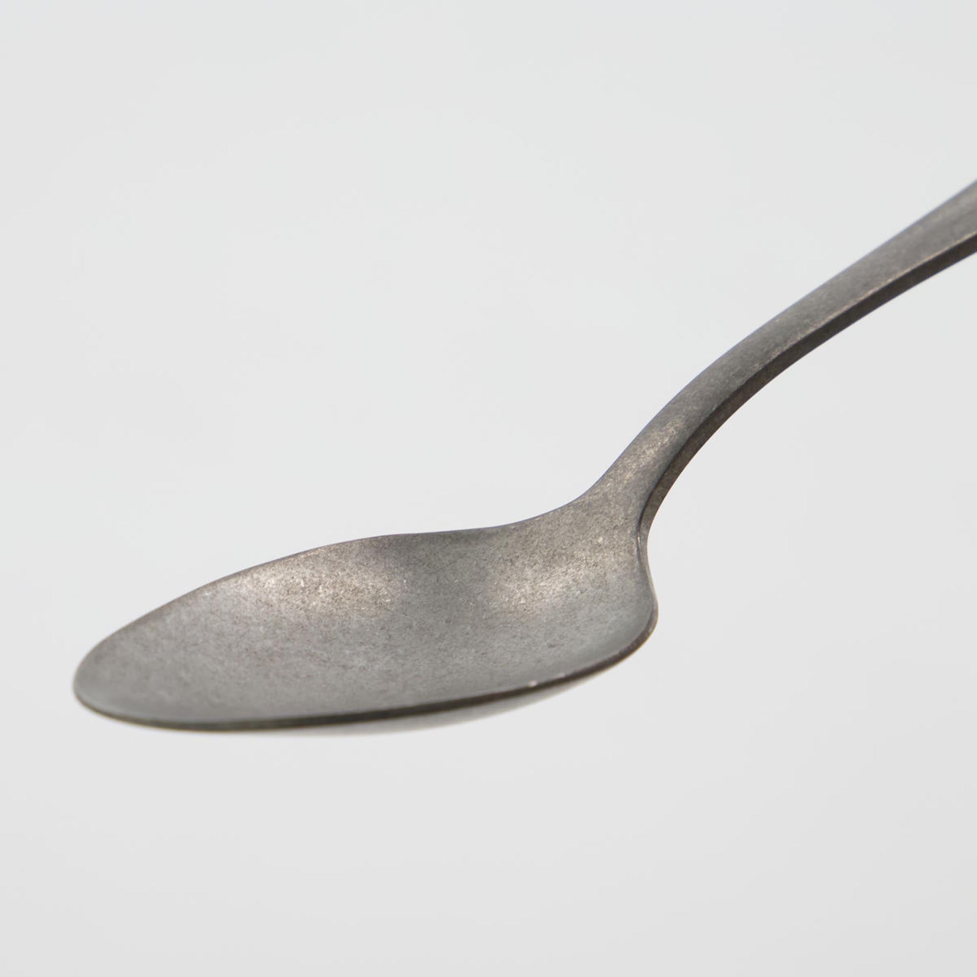 Stilvoller HDMora Löffel von House Doctor mit edlem Silber-Finish.