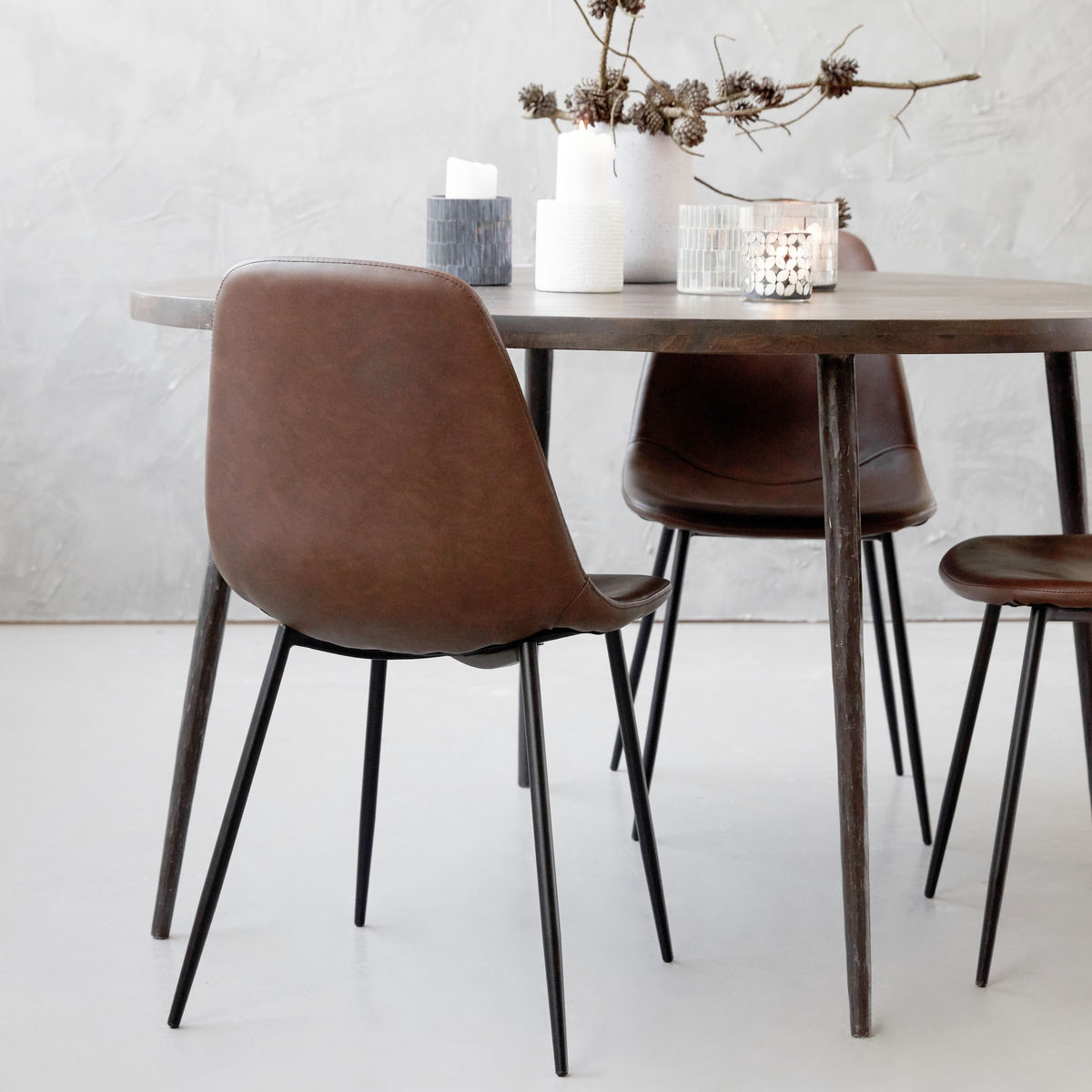 Stuhl, Found in Braun präsentiert im Onlineshop von KAQTU Design AG. Stuhl ist von House Doctor