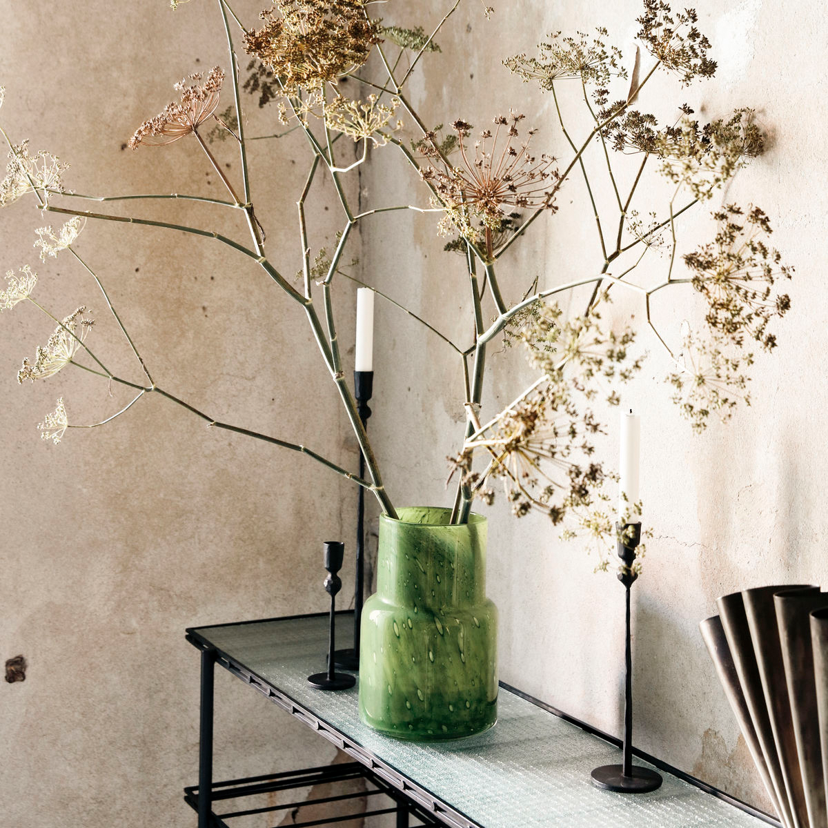 Vase, Bole in Dunkelgrün präsentiert im Onlineshop von KAQTU Design AG. Vase ist von House Doctor