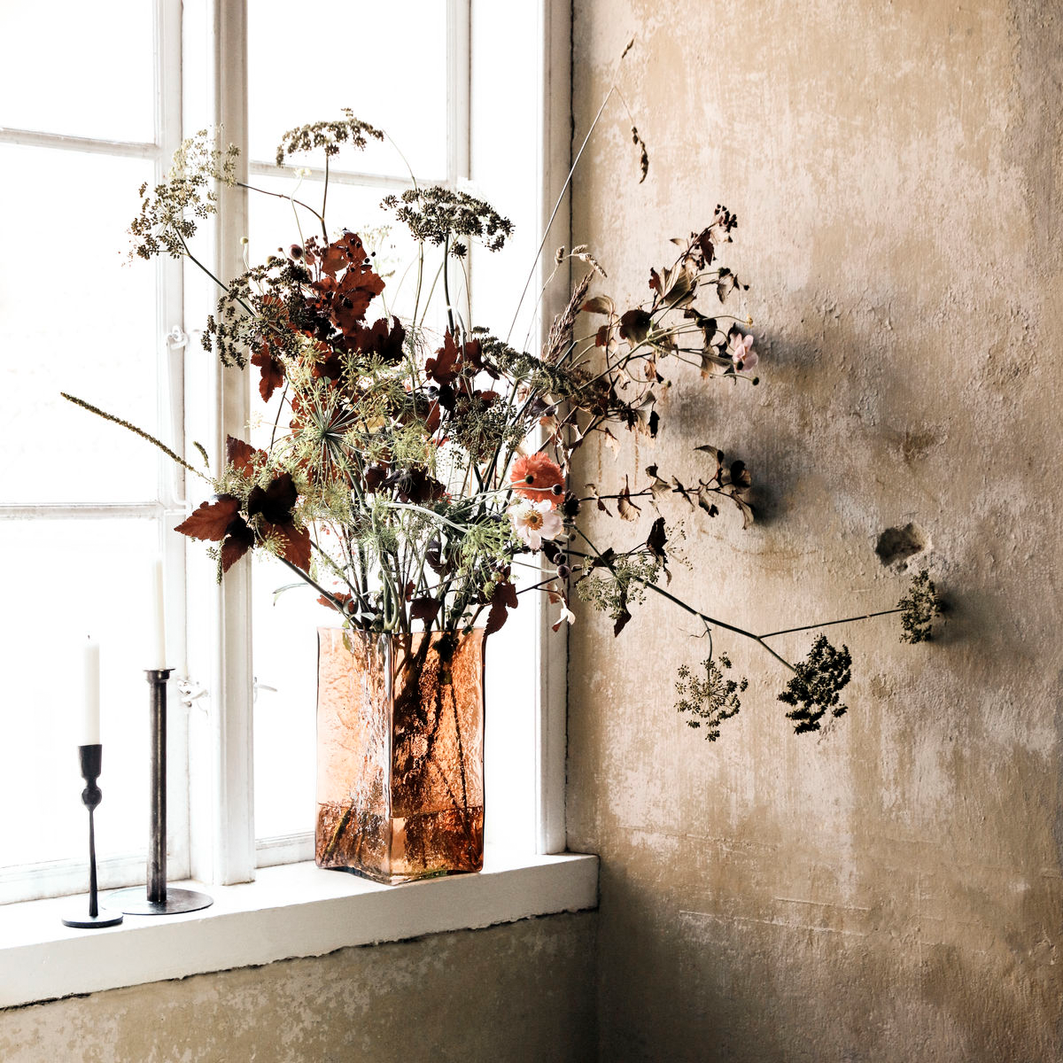 Vase, Square in Amber präsentiert im Onlineshop von KAQTU Design AG. Vase ist von House Doctor