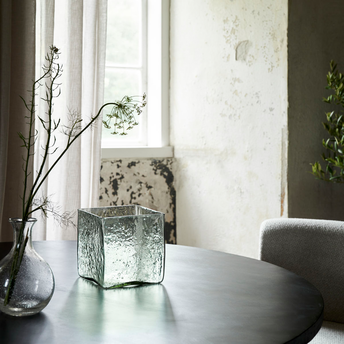 Vase, Square in Hellblau präsentiert im Onlineshop von KAQTU Design AG. Vase ist von House Doctor