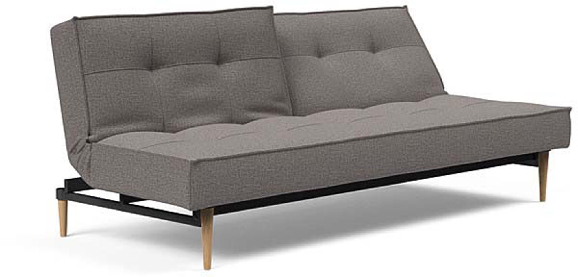 Erleben Sie das vielseitige Splitback Sofabett 115 Styletto von Innovation Living – ideal für moderne Wohnräume und gemütliche Übernachtungen.