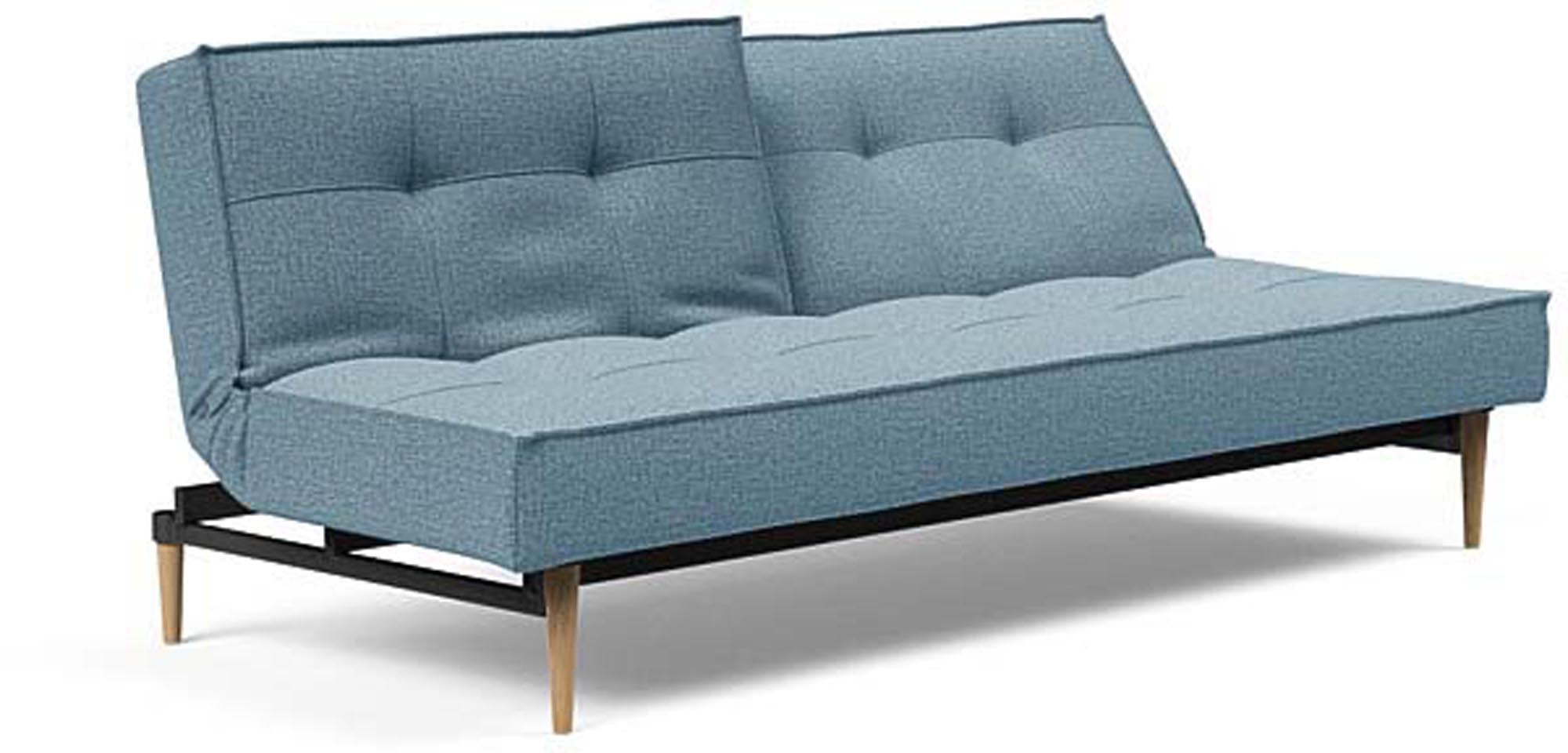 Entdecken Sie das elegante Splitback Sofabett 115 Styletto von Innovation Living – perfekt für stilvolle Räume und entspannte Nächte.