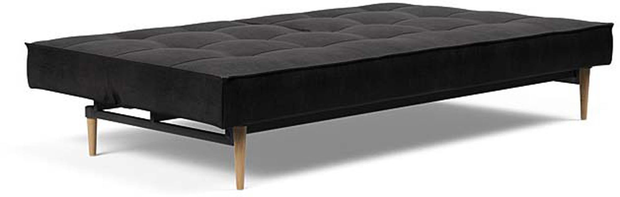 Erleben Sie das vielseitige Splitback Sofabett 115 Styletto von Innovation Living – ideal für moderne Wohnräume und gemütliche Übernachtungen.