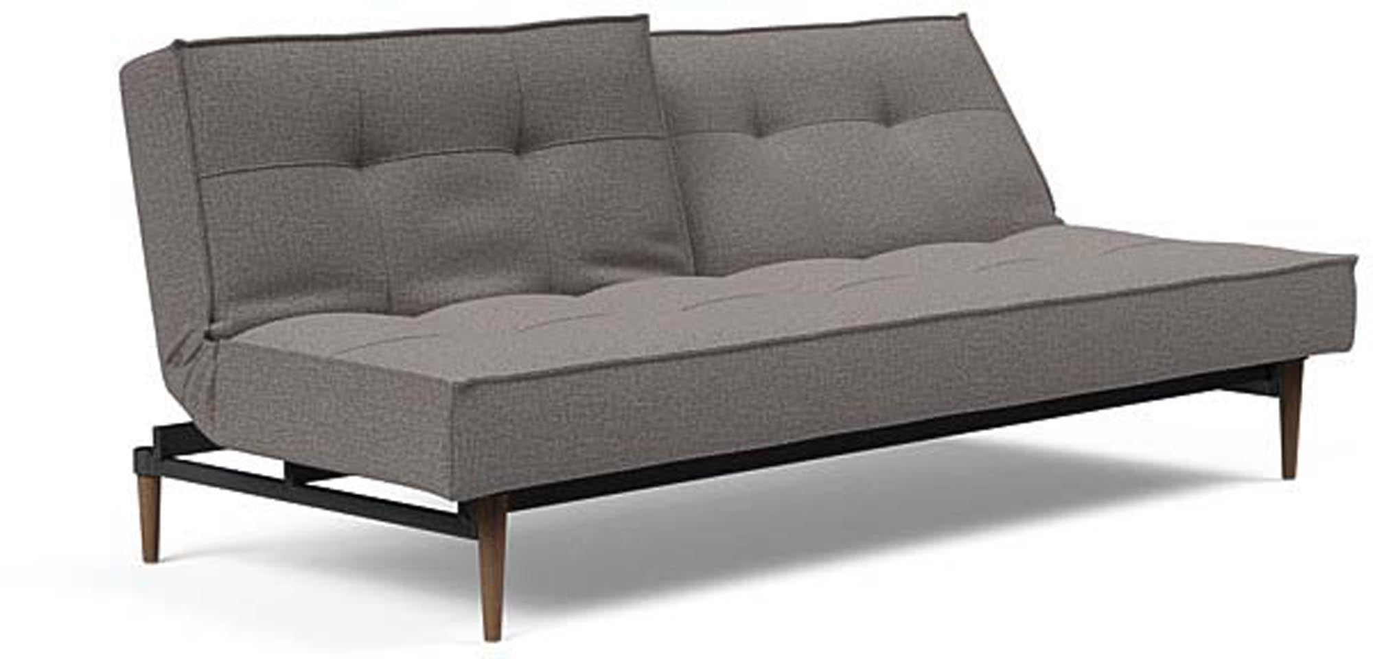 Erleben Sie das vielseitige Splitback Sofabett 115 Styletto von Innovation Living – ideal für moderne Wohnräume und gemütliche Übernachtungen.