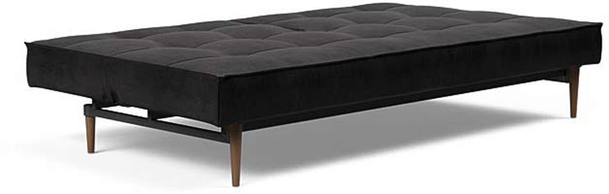 Erleben Sie das vielseitige Splitback Sofabett 115 Styletto von Innovation Living – ideal für moderne Wohnräume und gemütliche Übernachtungen.