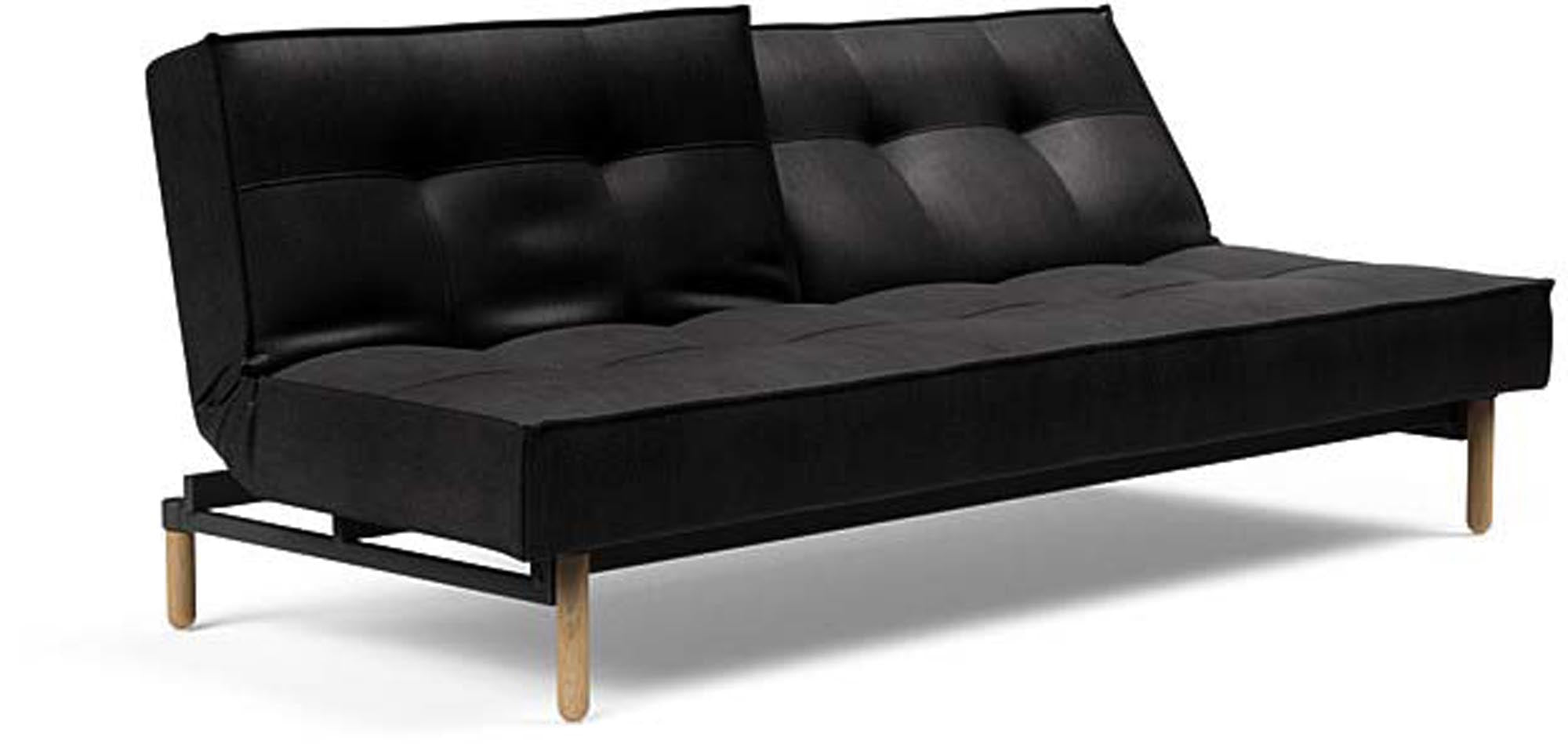 Das Splitback Sofabett 115 Stem von Innovation Living vereint modernes Design mit praktischer Funktionalität, perfekt für Gäste und platzsparende Lösungen.