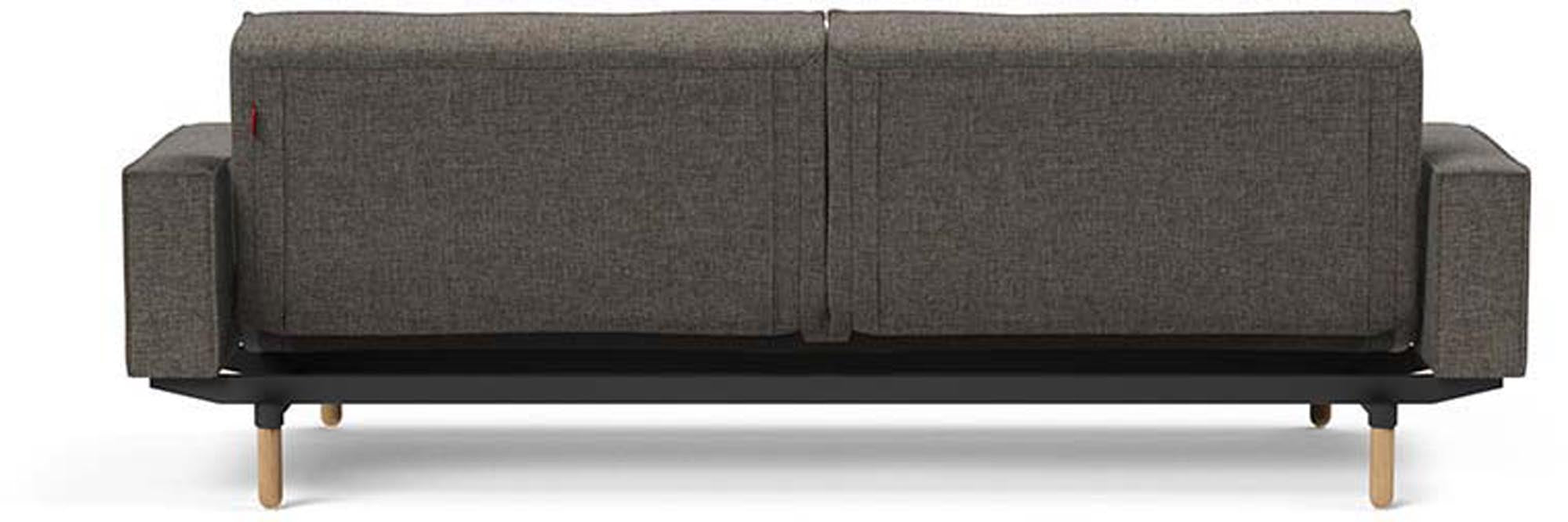 Stilvolles Splitback Sofabett 210 Stem mit anpassbaren Armlehnen.