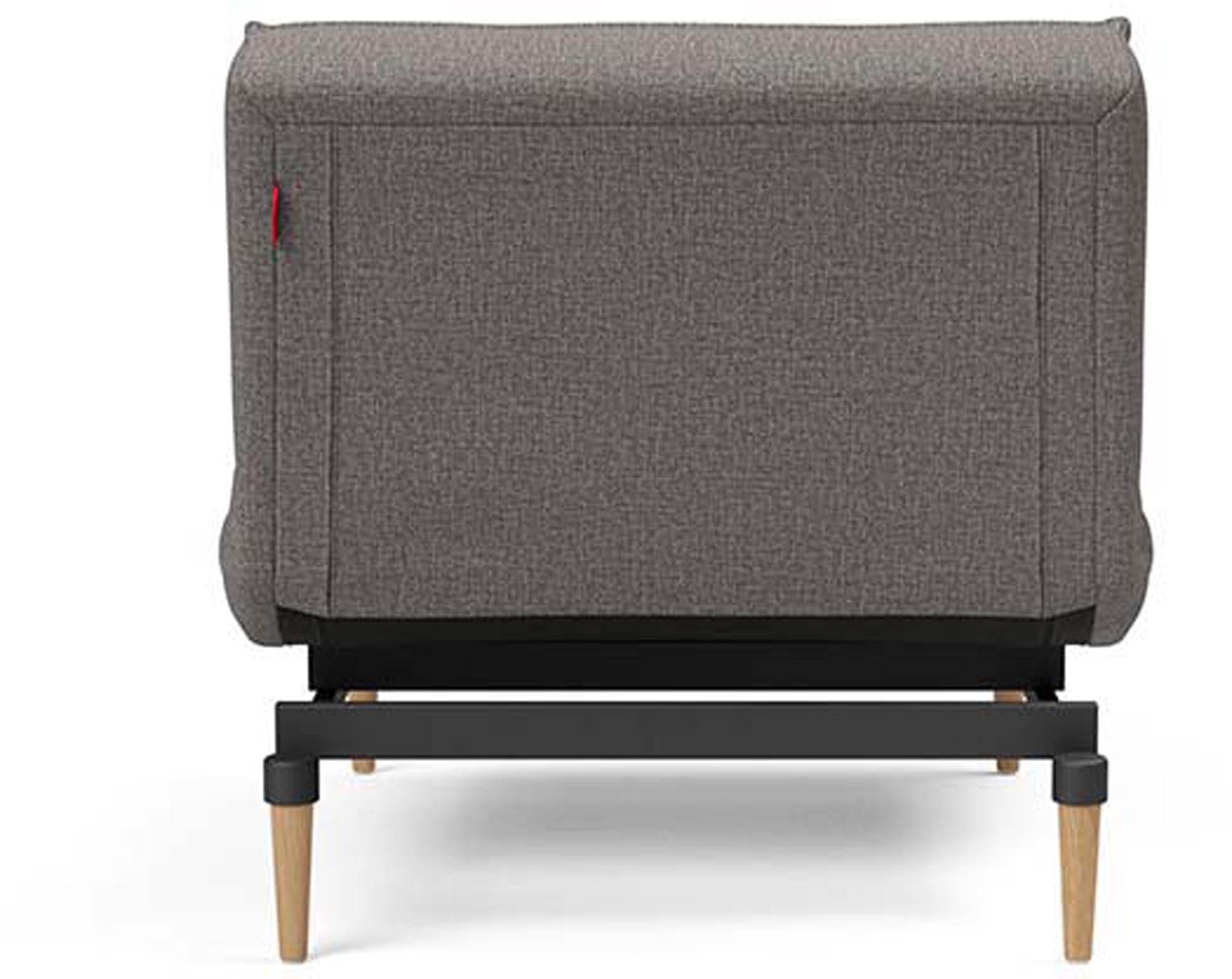 Moderner Splitback Styletto Sessel: Komfort trifft auf skandinavisches Design.