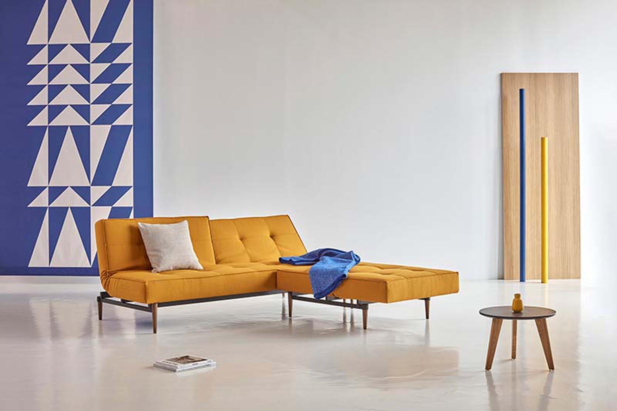 Splitback Styletto: Vielseitiger Komfort trifft auf modernes Design.