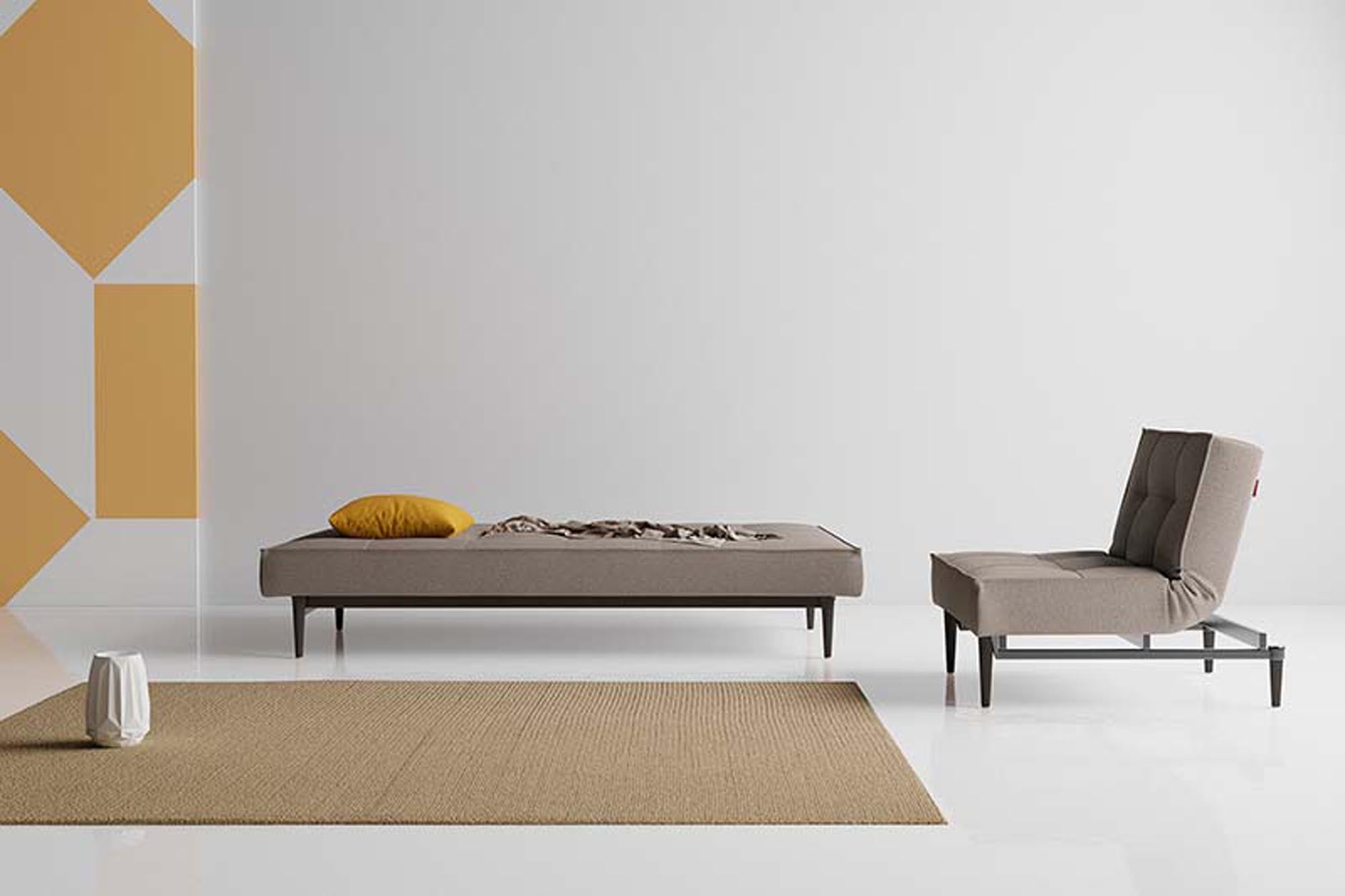 Splitback Styletto Sessel: Skandinavische Eleganz für Ihr Zuhause.