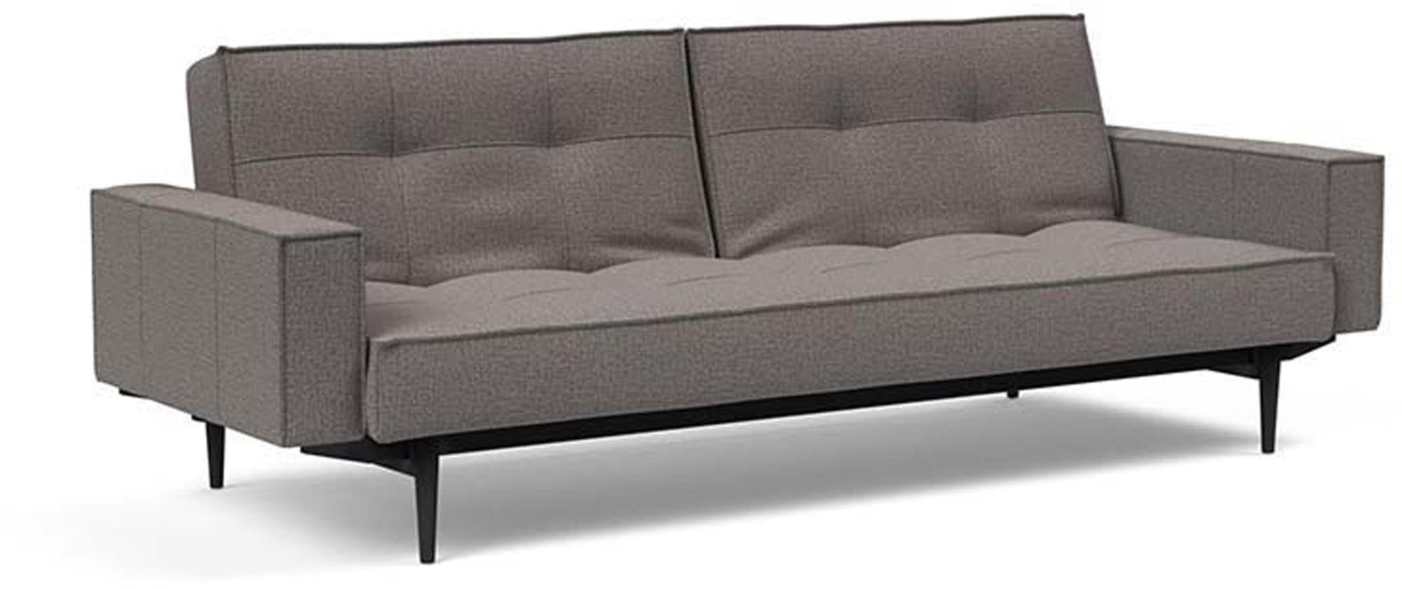 Modernes Splitback Sofabett 115 Styletto mit stilvollen Armlehnen von Innovation Living – ideal für multifunktionale Wohnräume und gemütliche Nächte.