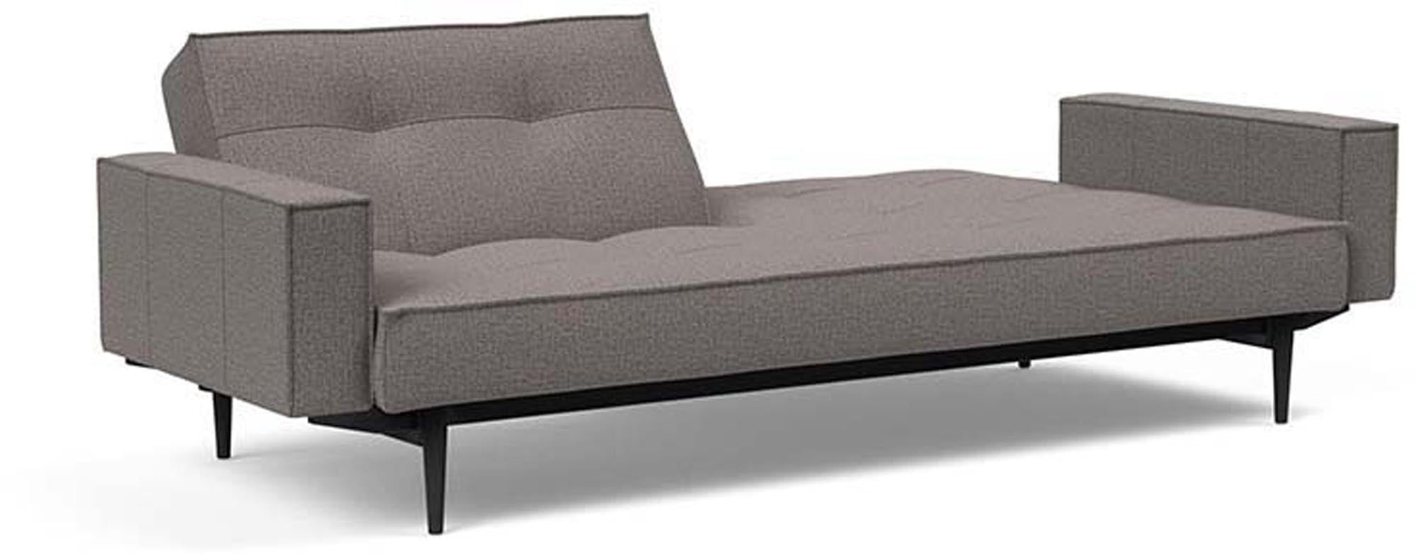Modernes Splitback Sofabett 115 Styletto von Innovation Living mit komfortablen Armlehnen – ideal für multifunktionale Wohnräume.