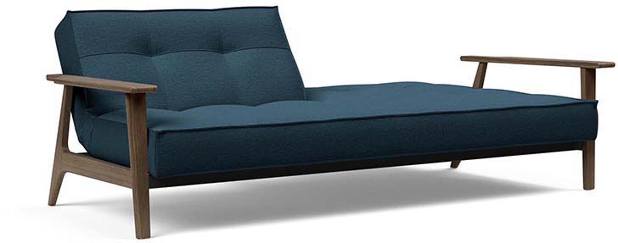 Entdecken Sie das Splitback Sofabett 115 Frej von Innovation Living – stilvoll, funktional und ideal für kleine Räume. Perfekt für Gäste und Entspannung!