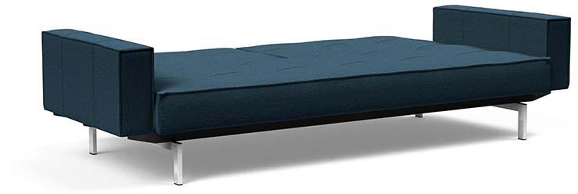 Erleben Sie das vielseitige Splitback Sofabett 115 Chrom mit Armlehnen von Innovation Living – perfekt für modernes Wohnen und gemütliche Übernachtungen.
