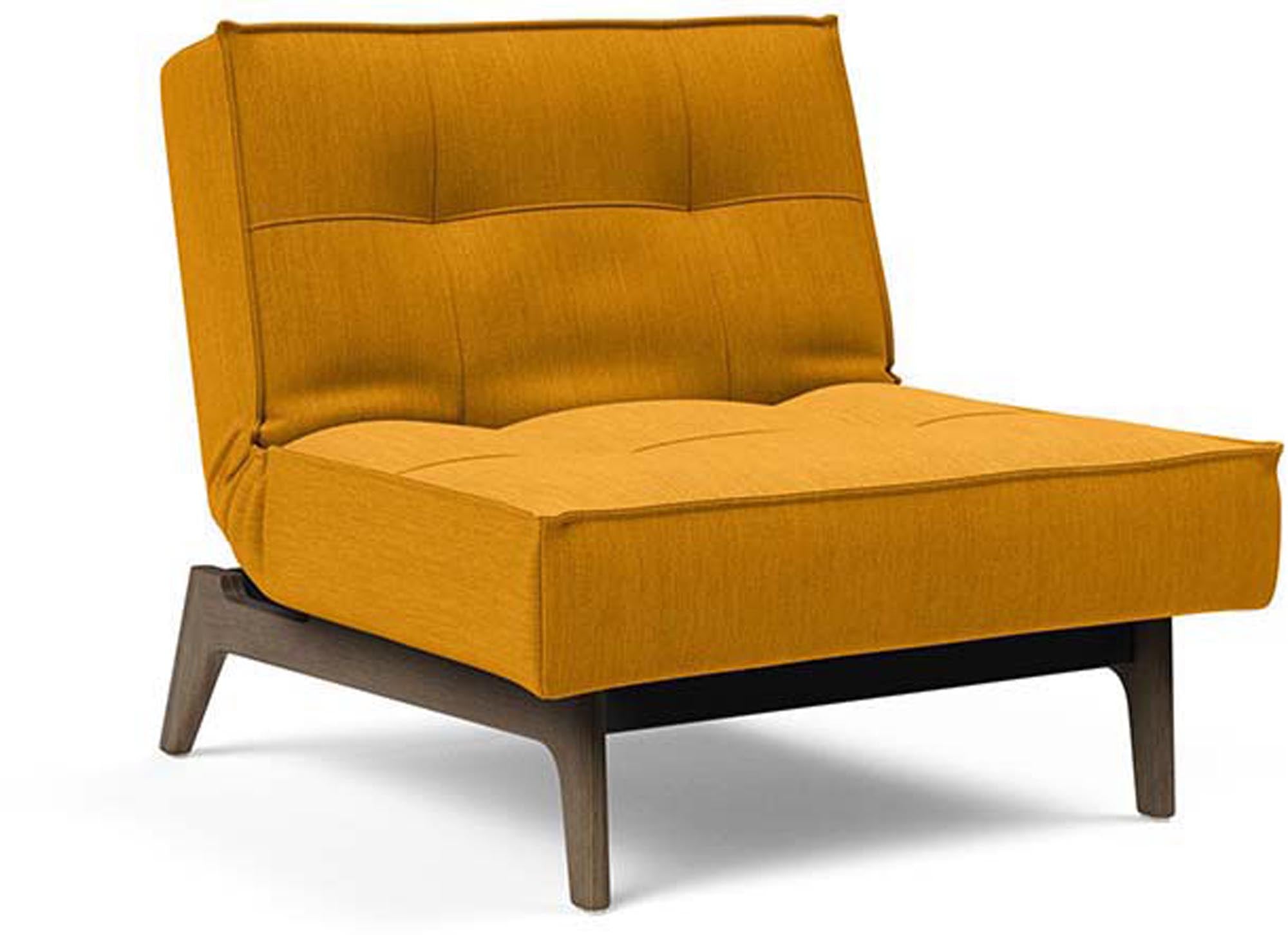 Stilvoller Splitback Eik Sessel: Skandinavische Raffinesse pur.