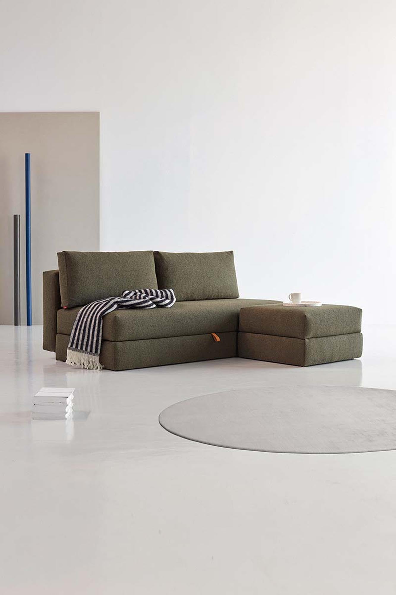 Osvald Sofabett 150: Elegantes Schlafsofa mit integriertem Stauraum. Ideal für kleine Räume und gemütliche Nächte. Funktional und modern.