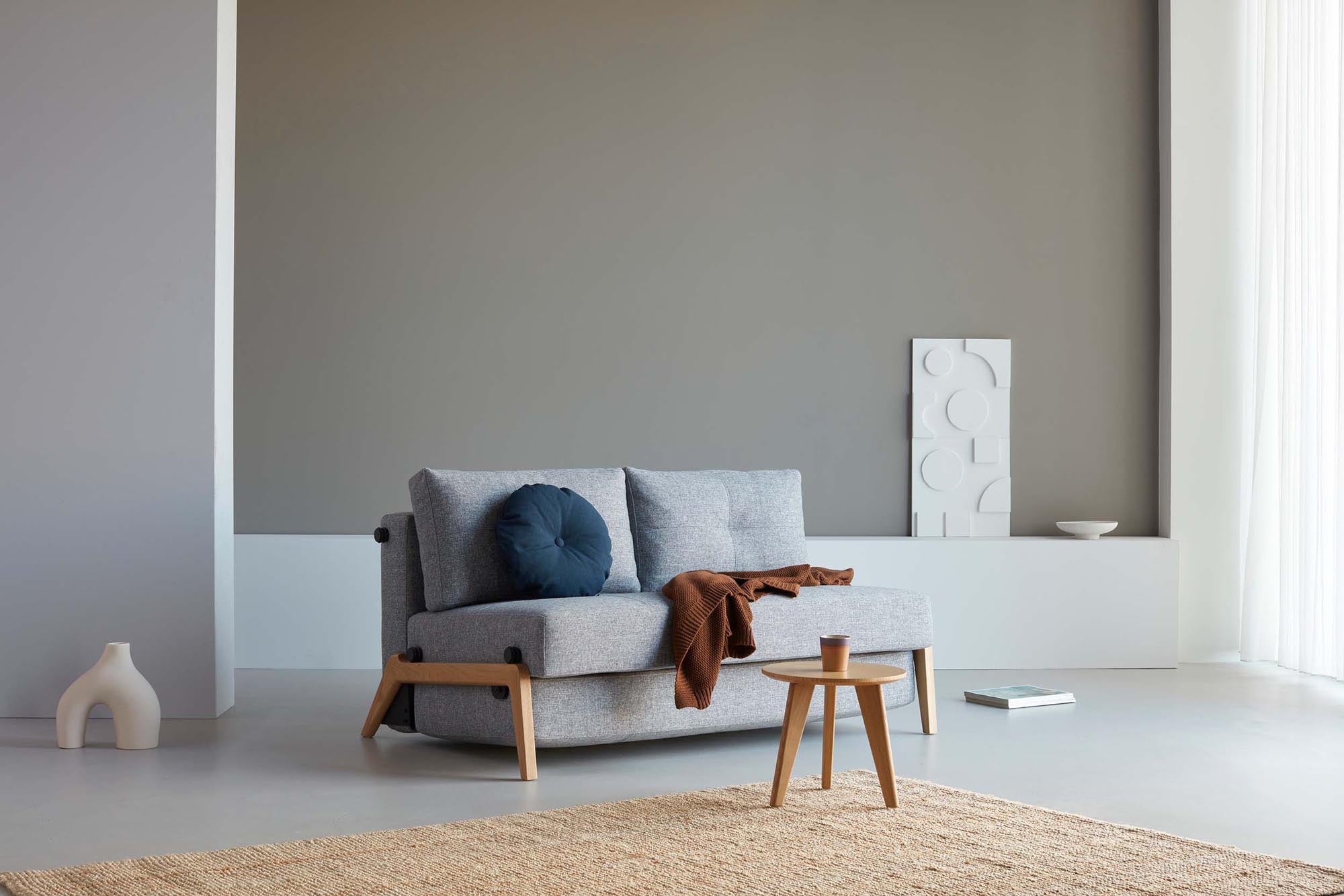 Cubed Klappsofa 140: Kompakte Eleganz für modernes Wohnen.
