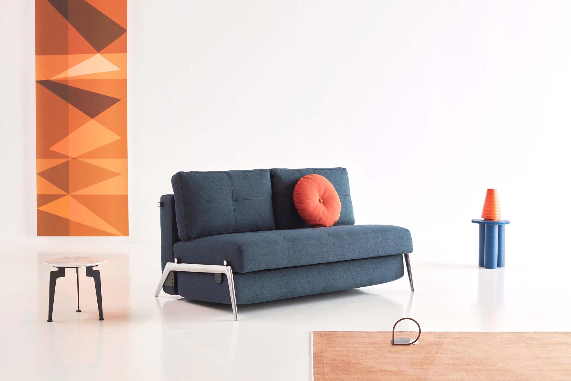 Cubed Klappsofa 140: Kompaktes Sofa mit modernem Komfort.