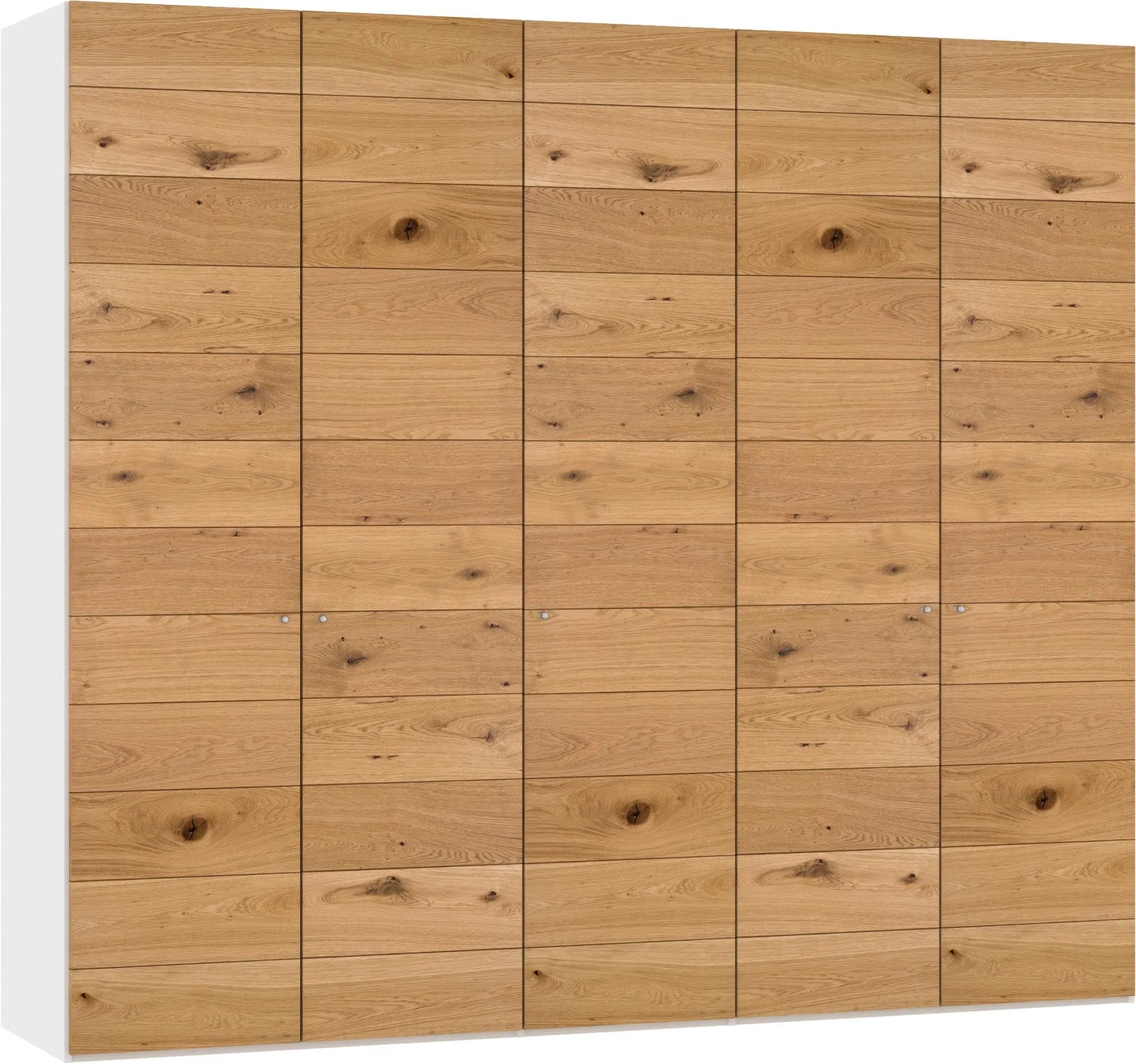 Eleganter 5-türiger Drehtürenschrank aus massiver Wildeiche von Jutzler.