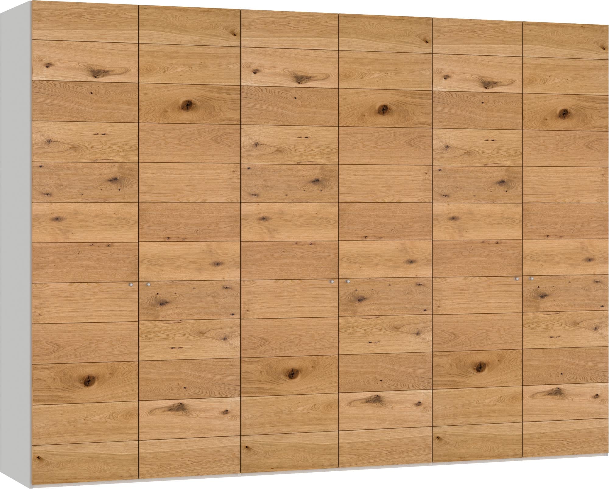 Eleganter 6-türiger Wildeiche-Schrank von Jutzler mit Zubehör.