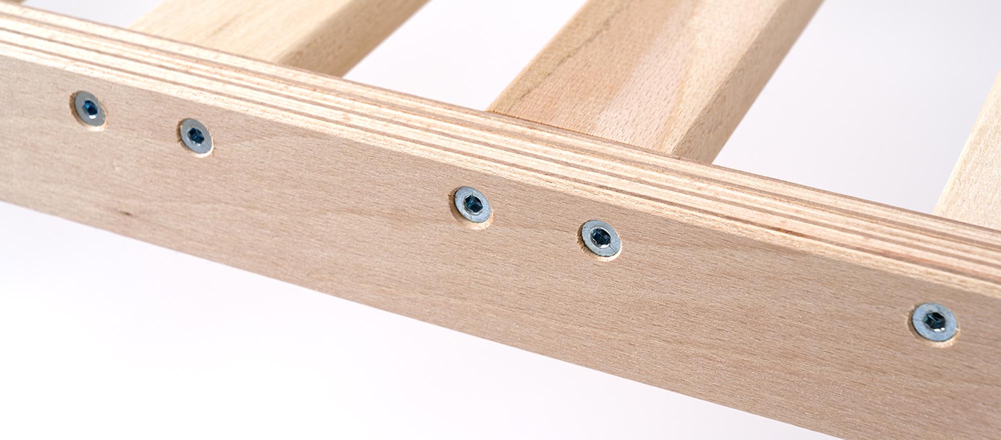 Rollbarer Lattenrost von Müller: Anpassbar für erholsamen Schlaf.