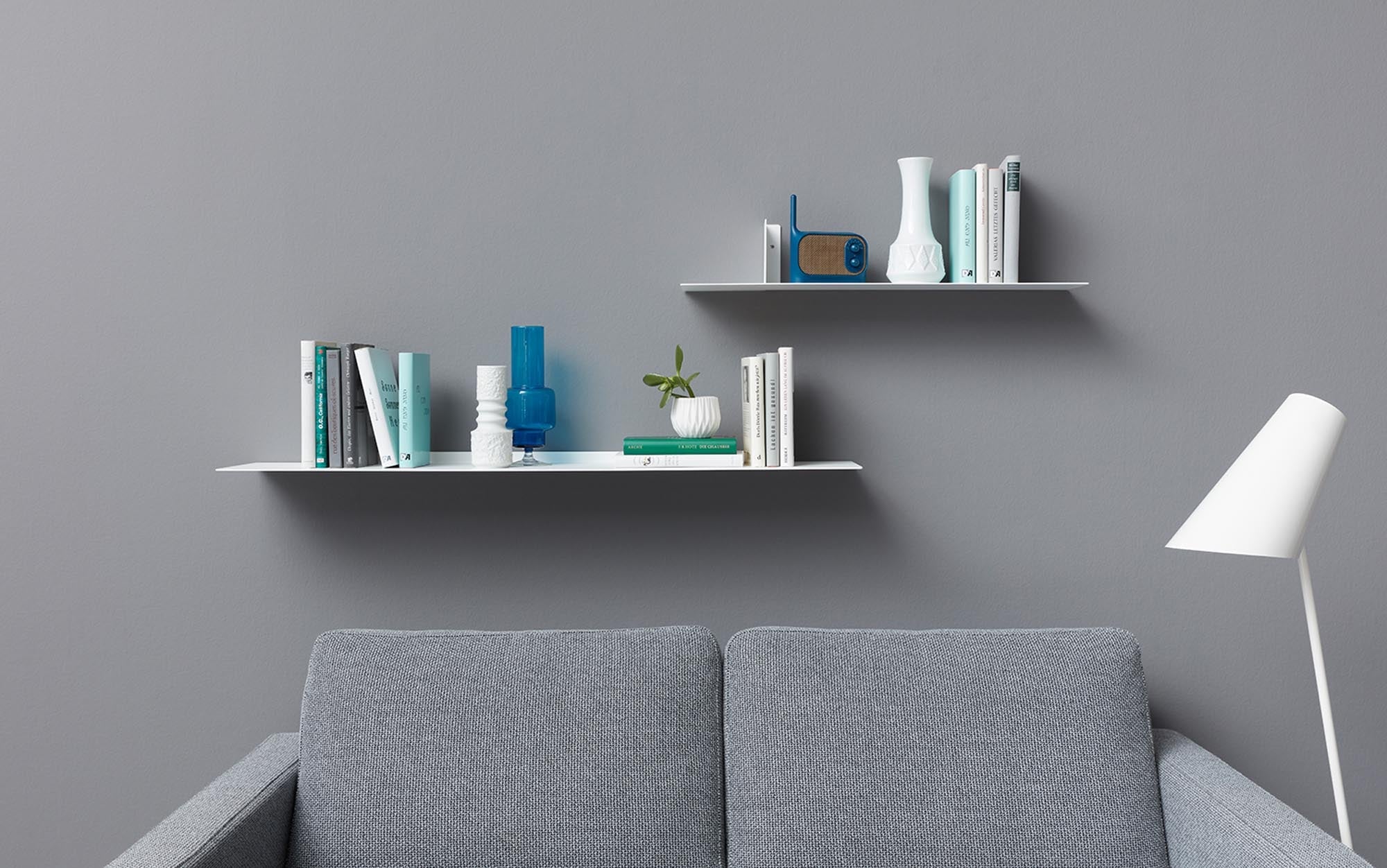 LYN Wandregal: Minimalistisches Design für vielseitige Raumlösungen.