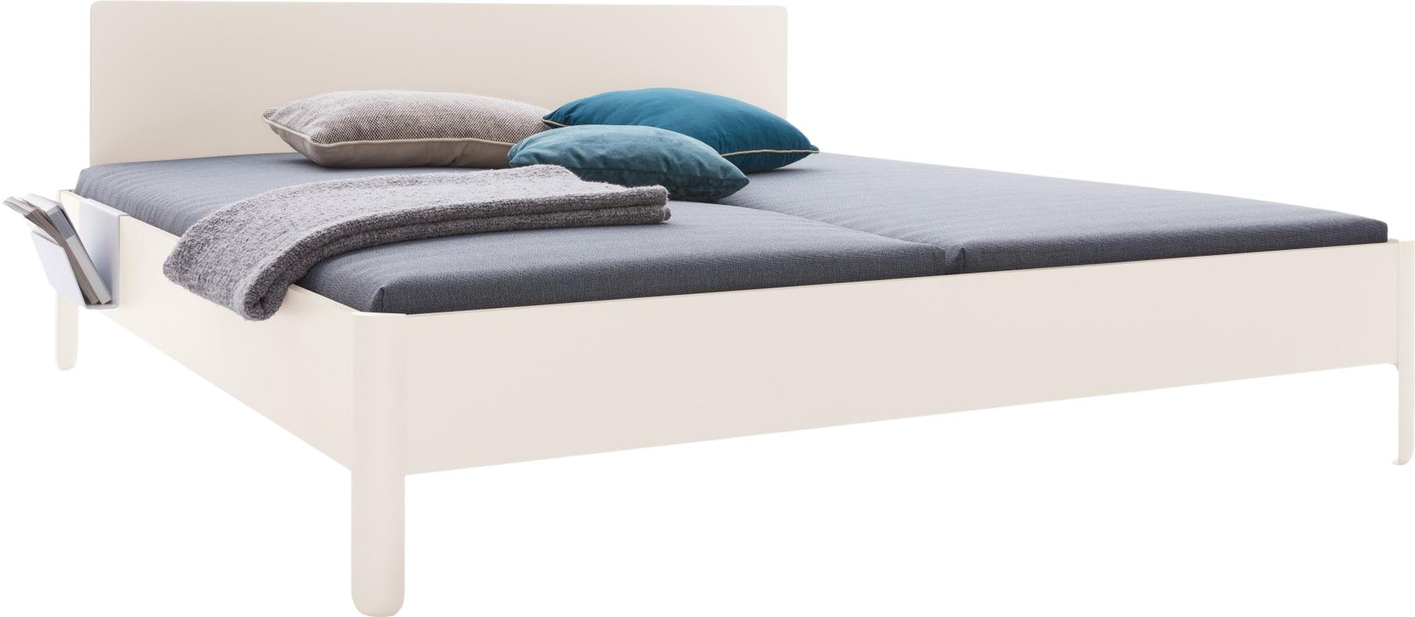 Elegantes Nait Doppelbett 180 mit Kopfteil von Müller Möbelwerkstätten.