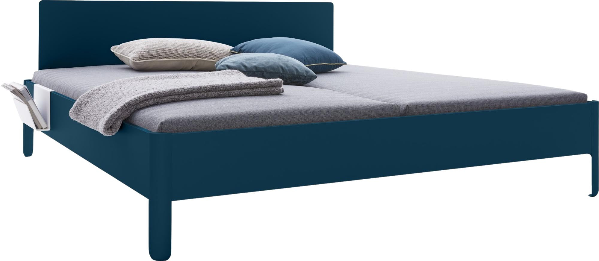 Elegantes Nait Doppelbett 200 mit Kopfteil für erholsame Nächte.
