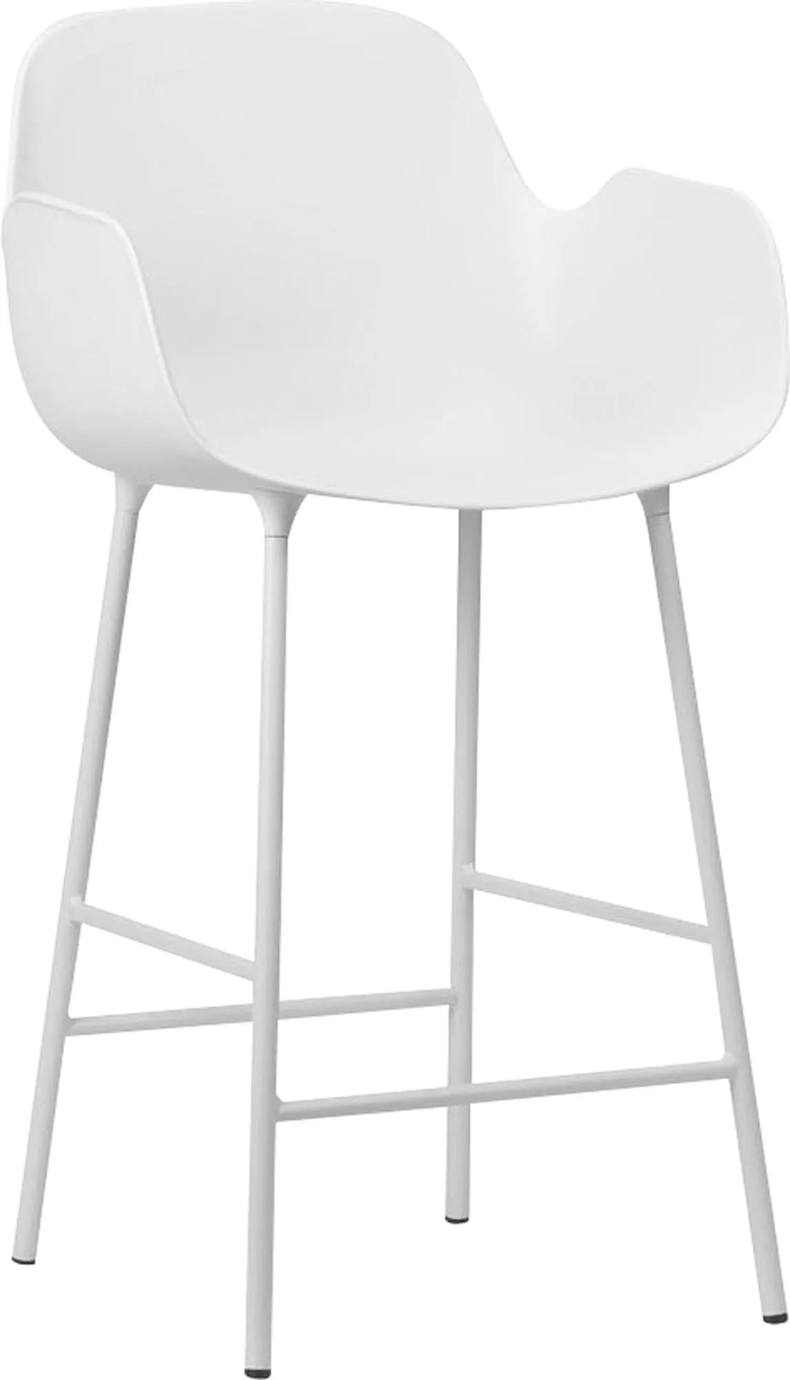 Form Barstuhl: Skandinavisches Design trifft auf bequeme Eleganz.