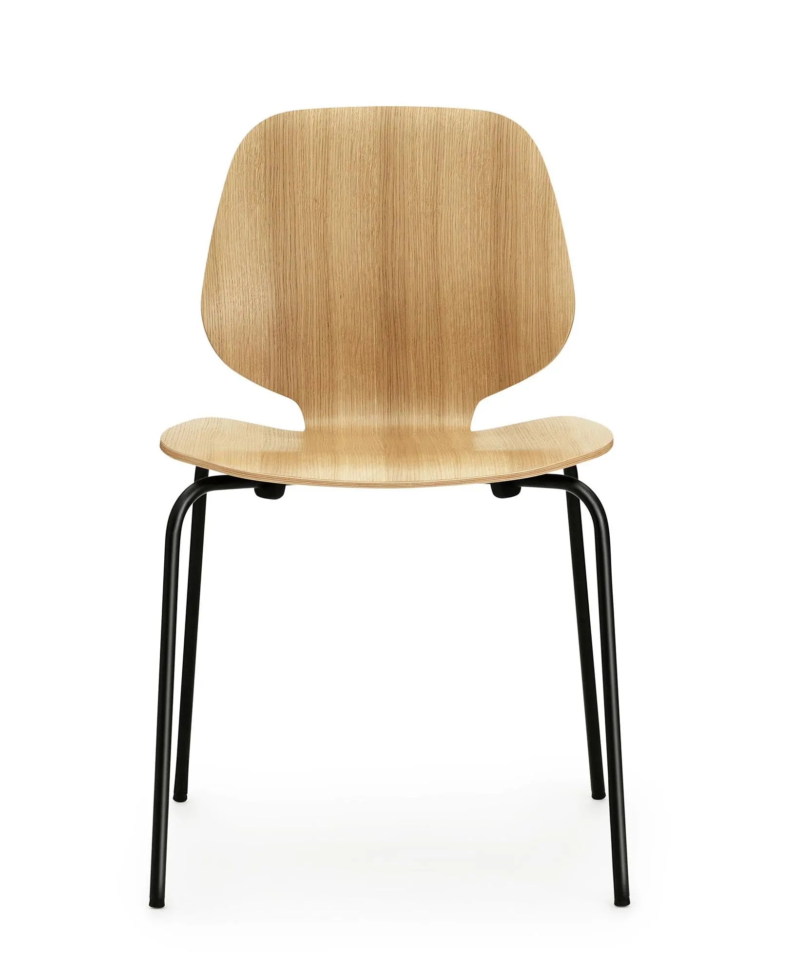 My Chair: Elegante Vielseitigkeit im skandinavischen Design.
