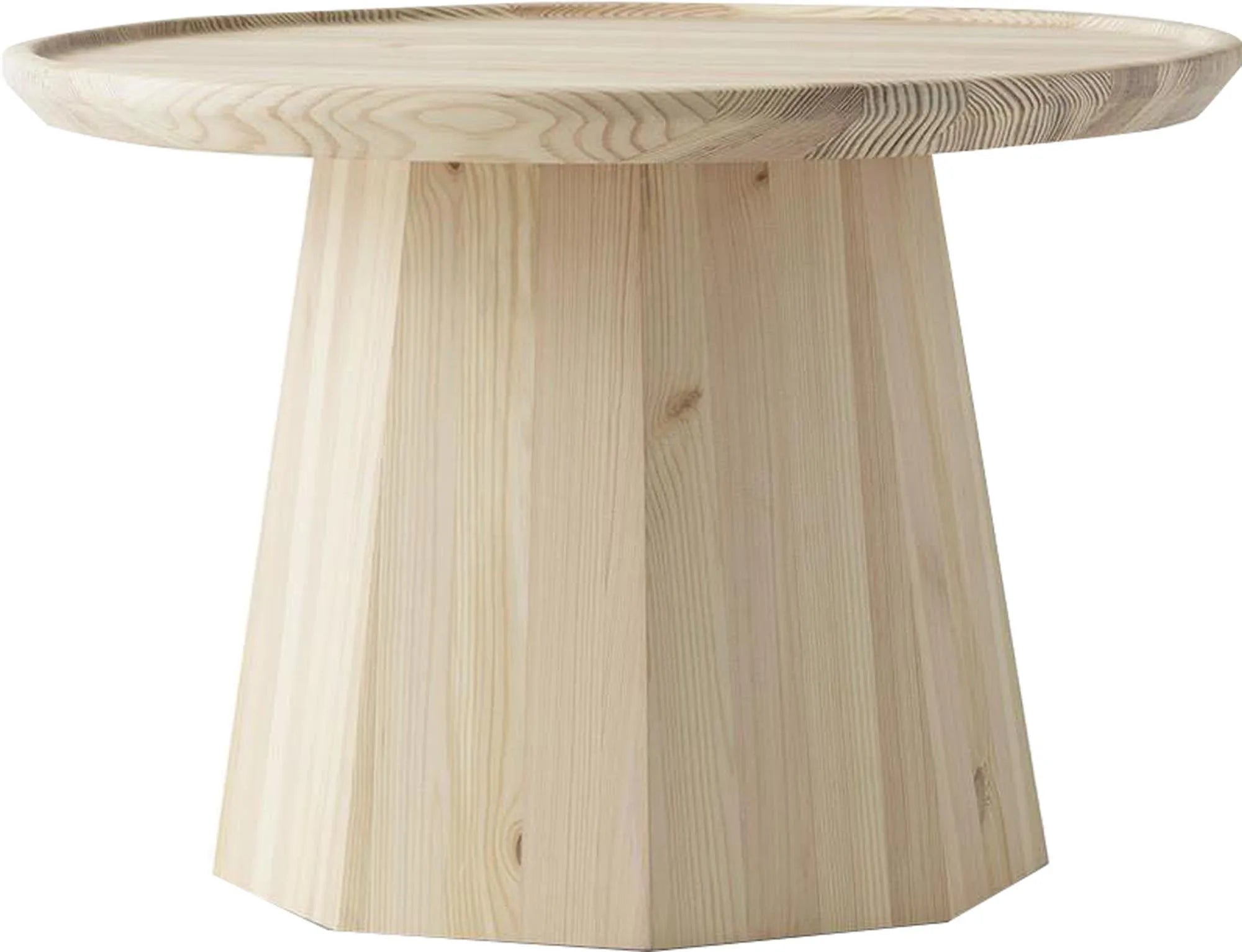 Pine Tisch Large: Skandinavische Eleganz in zeitlosem Design.