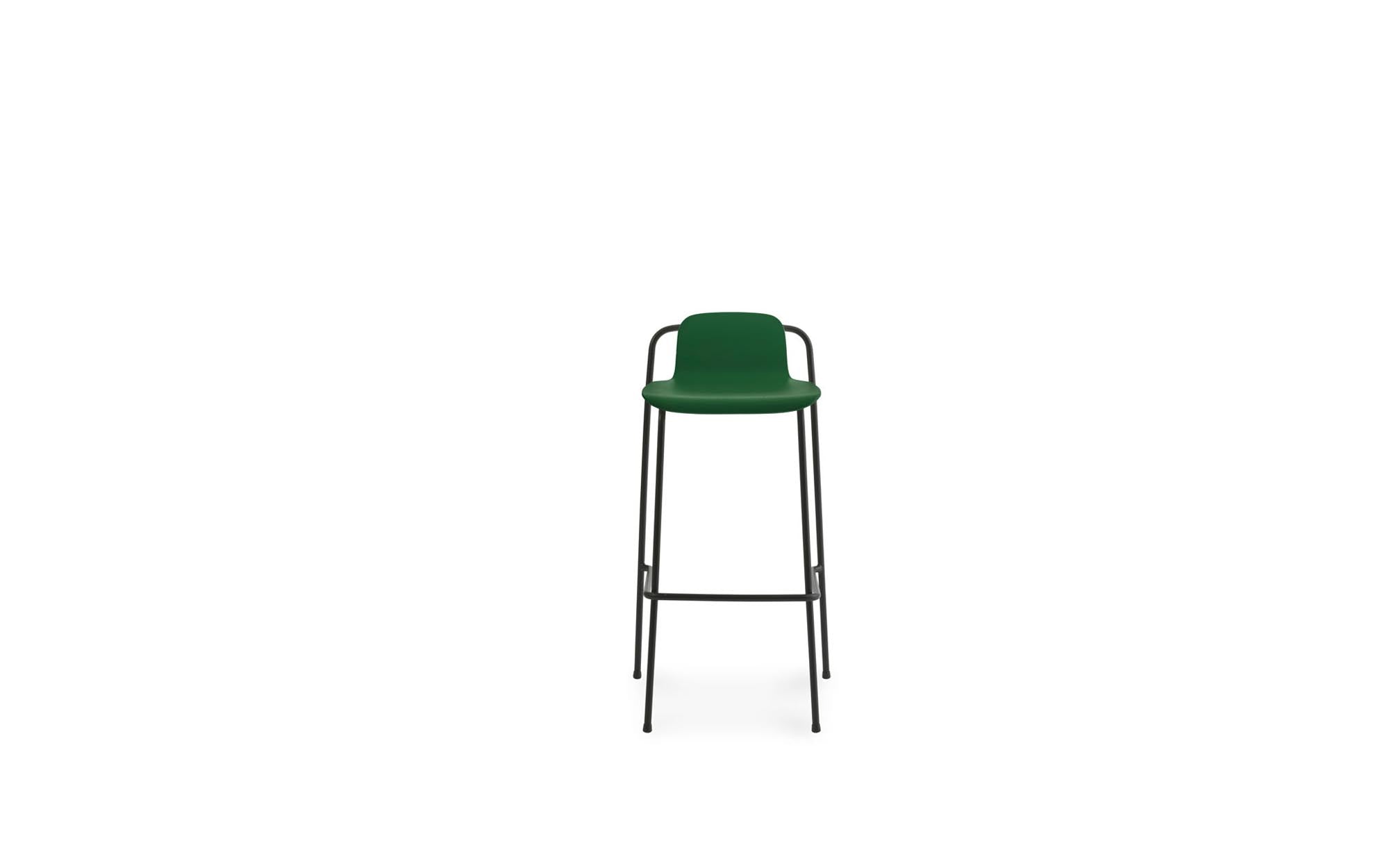 Stilvoller Studio Barhocker: Minimalistisches Design von Normann.
