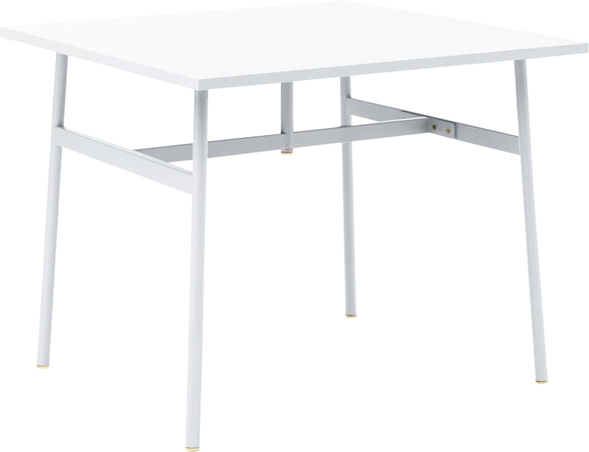 Eleganter Union Tisch von Normann Copenhagen für moderne Cafés.