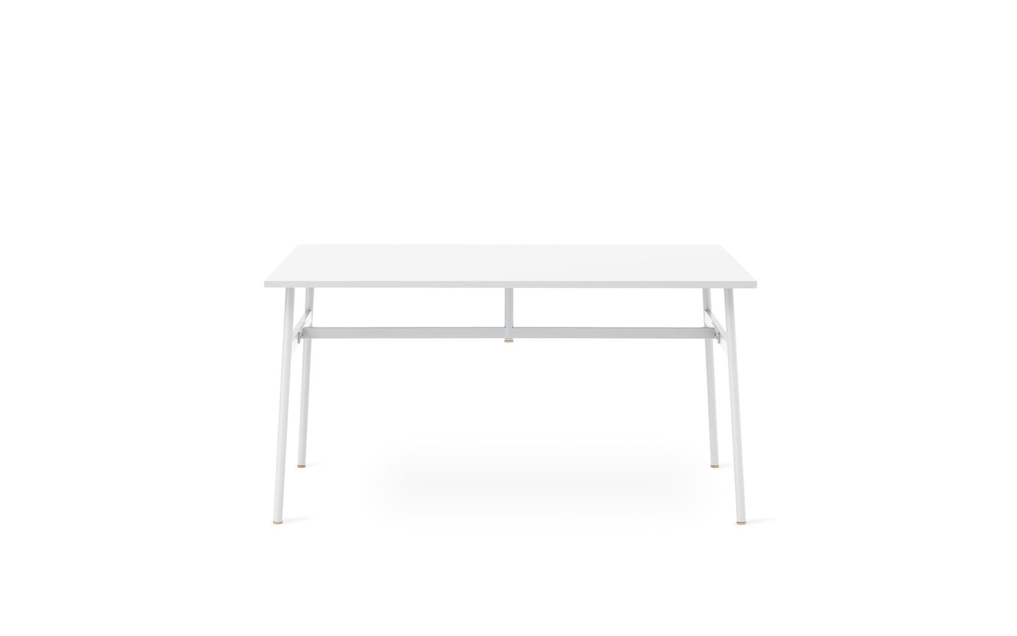 Union Tisch von Normann Copenhagen: Modernes Design für Ihr Zuhause.