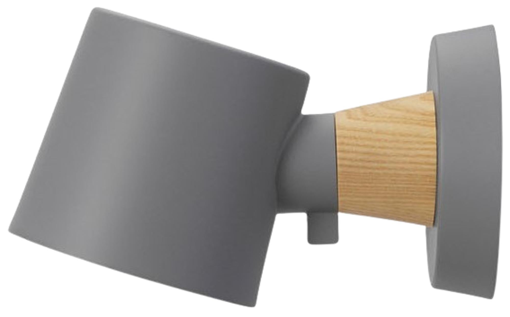 Rise Wandleuchte, Hardwired, EU grau in  präsentiert im Onlineshop von KAQTU Design AG. Wandleuchte ist von Normann Copenhagen