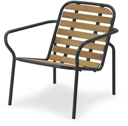 Vig Robinia Loungesessel  in Natur / Schwarz präsentiert im Onlineshop von KAQTU Design AG. Outdoor-Sessel ist von Normann Copenhagen