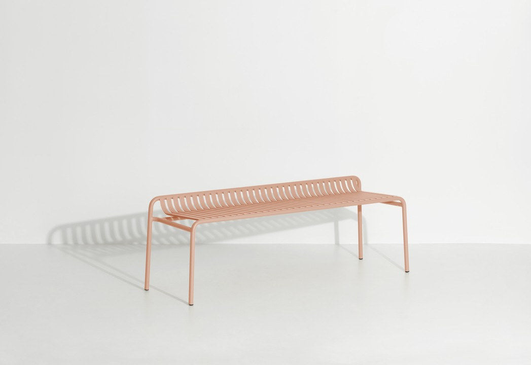 Week-End Gartenbank in Blush präsentiert im Onlineshop von KAQTU Design AG. Gartenbank ist von Petite Friture