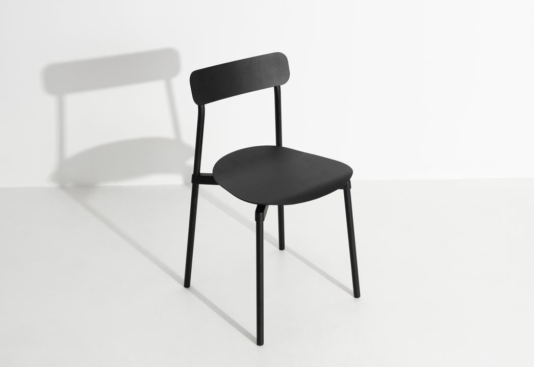 Fromme Stuhl in Black präsentiert im Onlineshop von KAQTU Design AG. Gartenstuhl ist von Petite Friture
