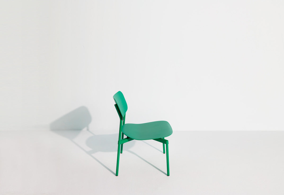Fromme Lounge chair in Mint green präsentiert im Onlineshop von KAQTU Design AG. Sessel mit Armlehnen ist von Petite Friture