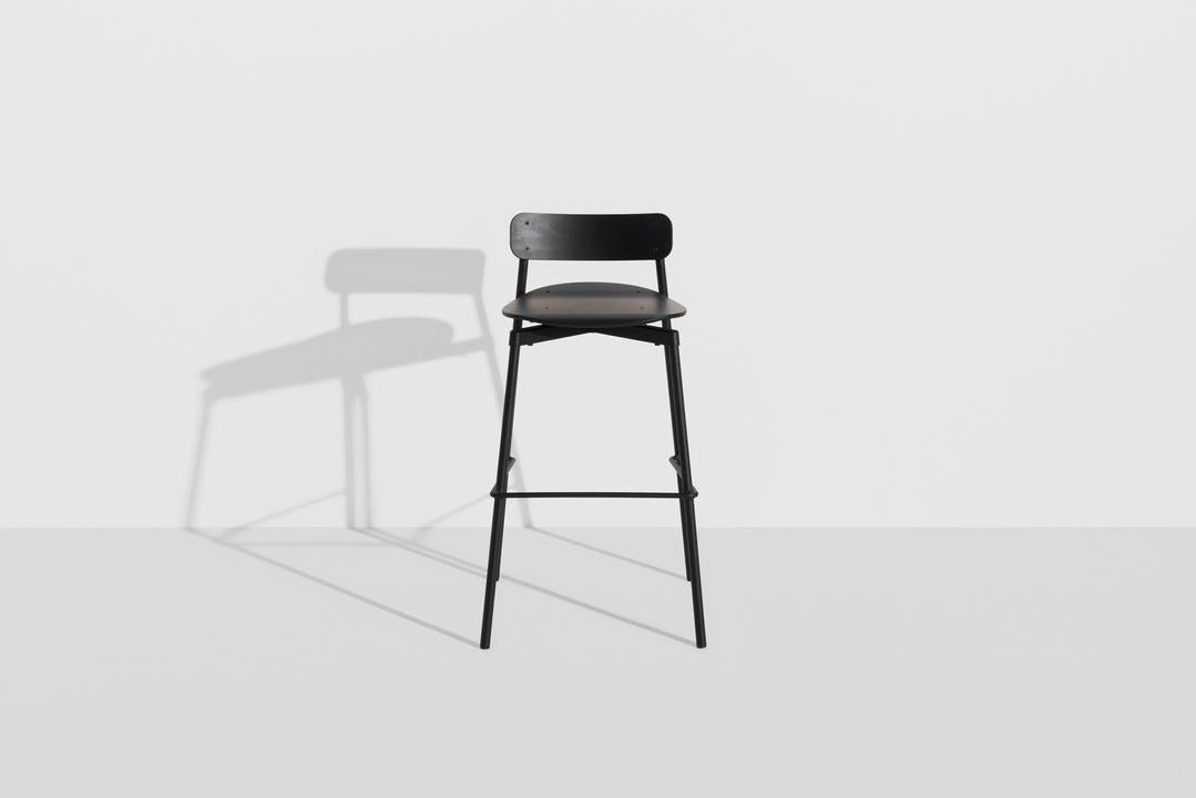 Fromme Wood Barstuhl in Black präsentiert im Onlineshop von KAQTU Design AG. Barhocker ist von Petite Friture