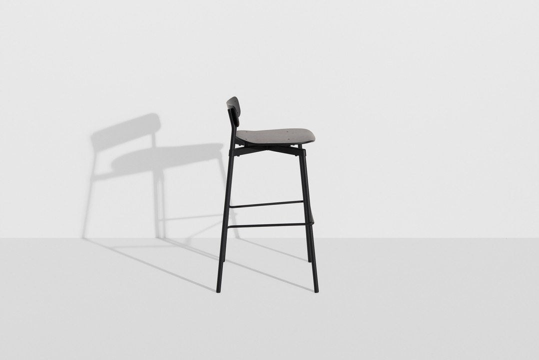 Fromme Wood Barstuhl in Black präsentiert im Onlineshop von KAQTU Design AG. Barhocker ist von Petite Friture