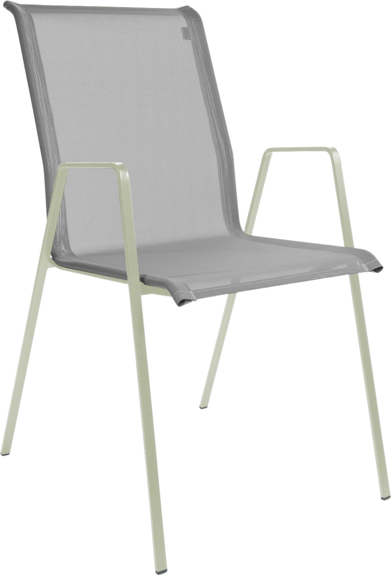 Stilvoller Matten-Sessel Luzern: Komfort und Eleganz für draußen.